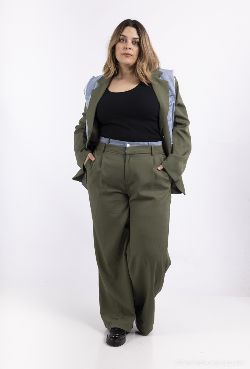 Grossiste Amy&Clo - PLUS SIZE Pantalon à détail jean sur la taille