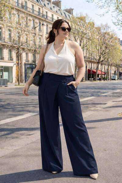 Großhändler Amy&Clo - PLUS SIZE Fließende Asymmetrische Hose Großhändler Amy&Clo - PLUS SIZE Fließende Asymmetrische Hose