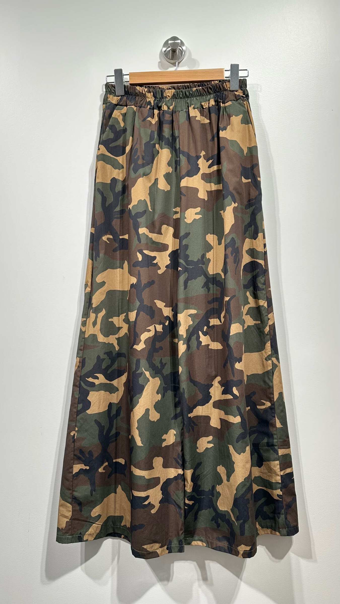 Grossista Amy&Clo - Pantaloni con stampa mimetica