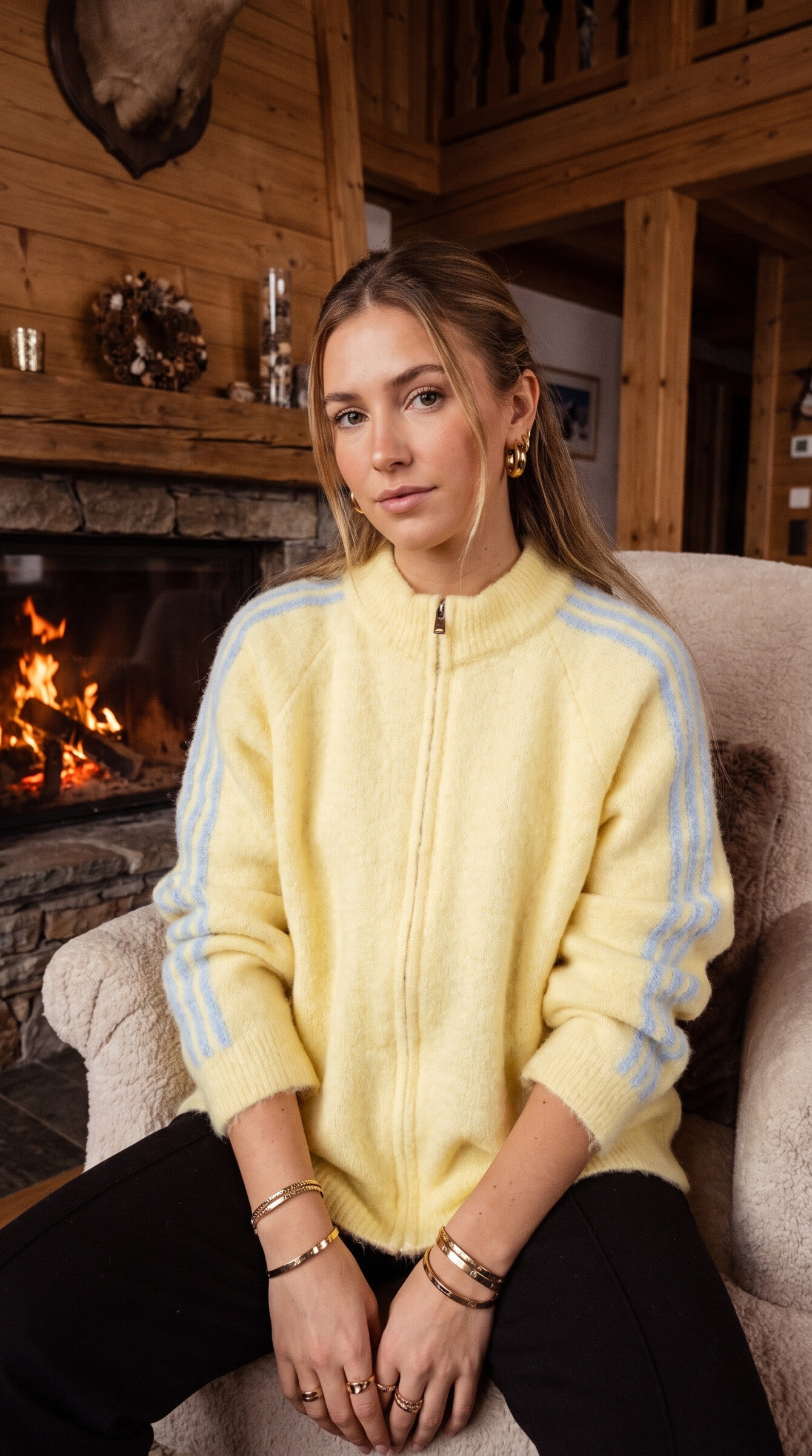 Wholesaler Amy&Clo - Knitted zip-up cardigan