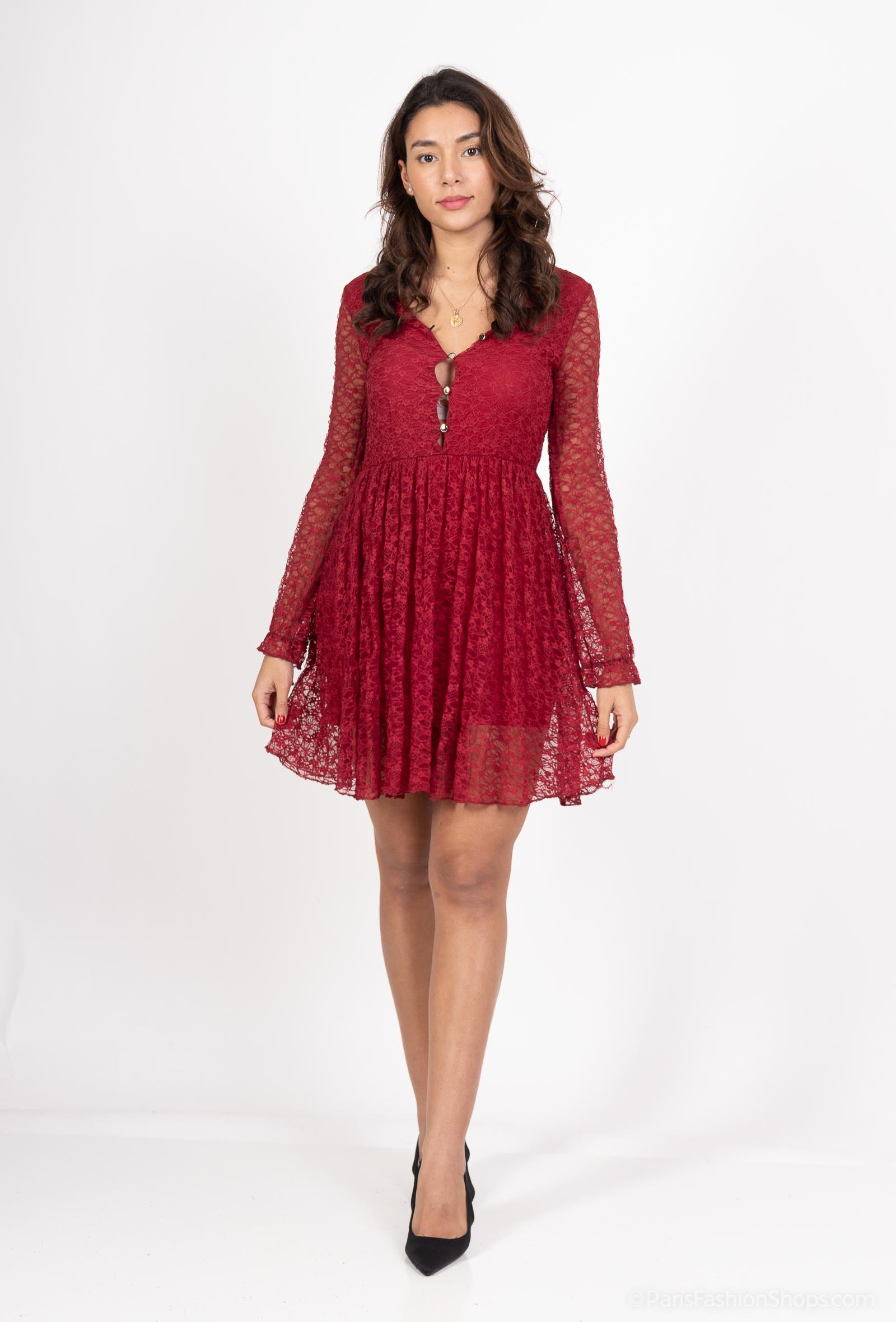 Grossiste Amy&Clo - Robe Rouge Élégante en Dentelle à Manches Longues