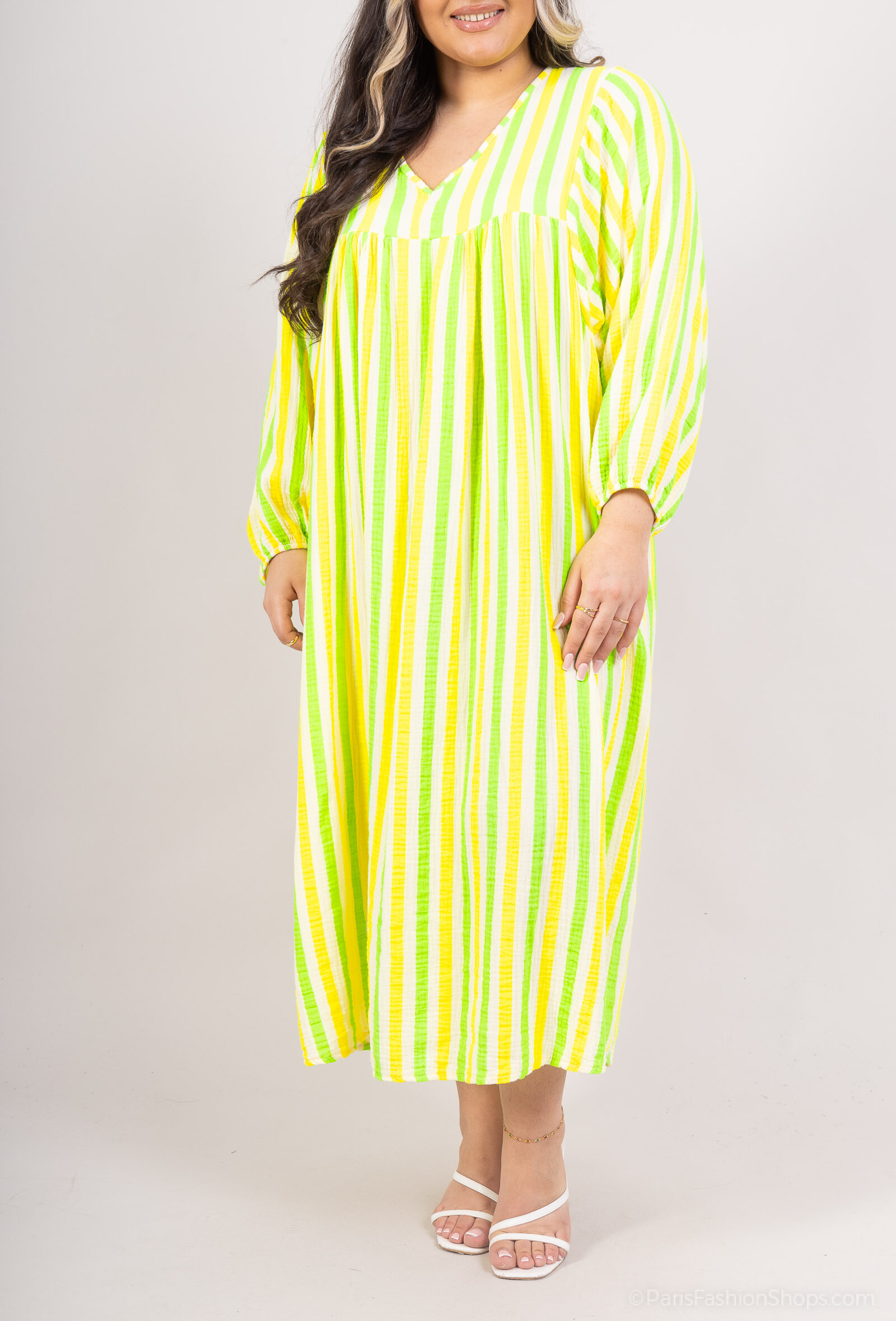 Großhändler Amy&Clo - Mehr Größe gestreiftes Kleid