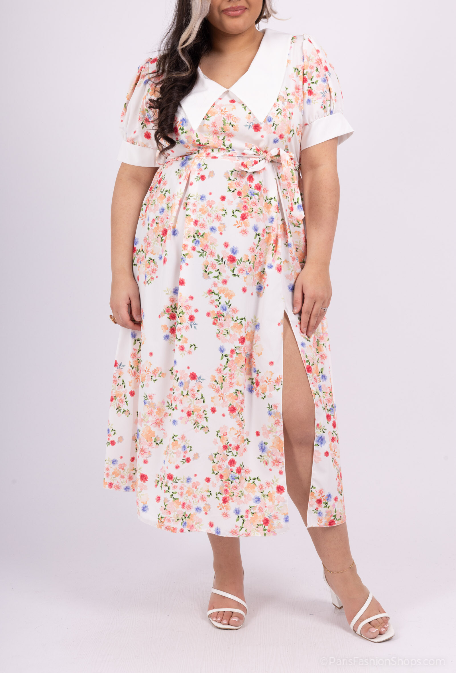 Großhändler Amy&Clo - Mehr Größe Midi Kleid mit kurzen Ärmeln
