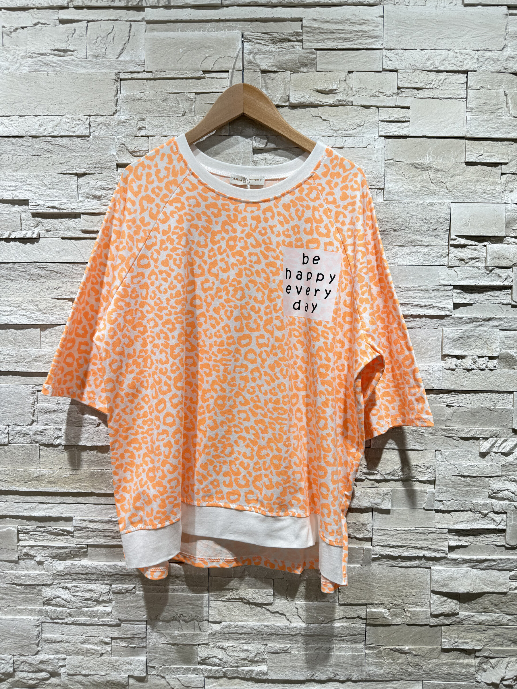 Mayorista Amy&Clo - Camiseta de estampado de leopardo "Be Happy"