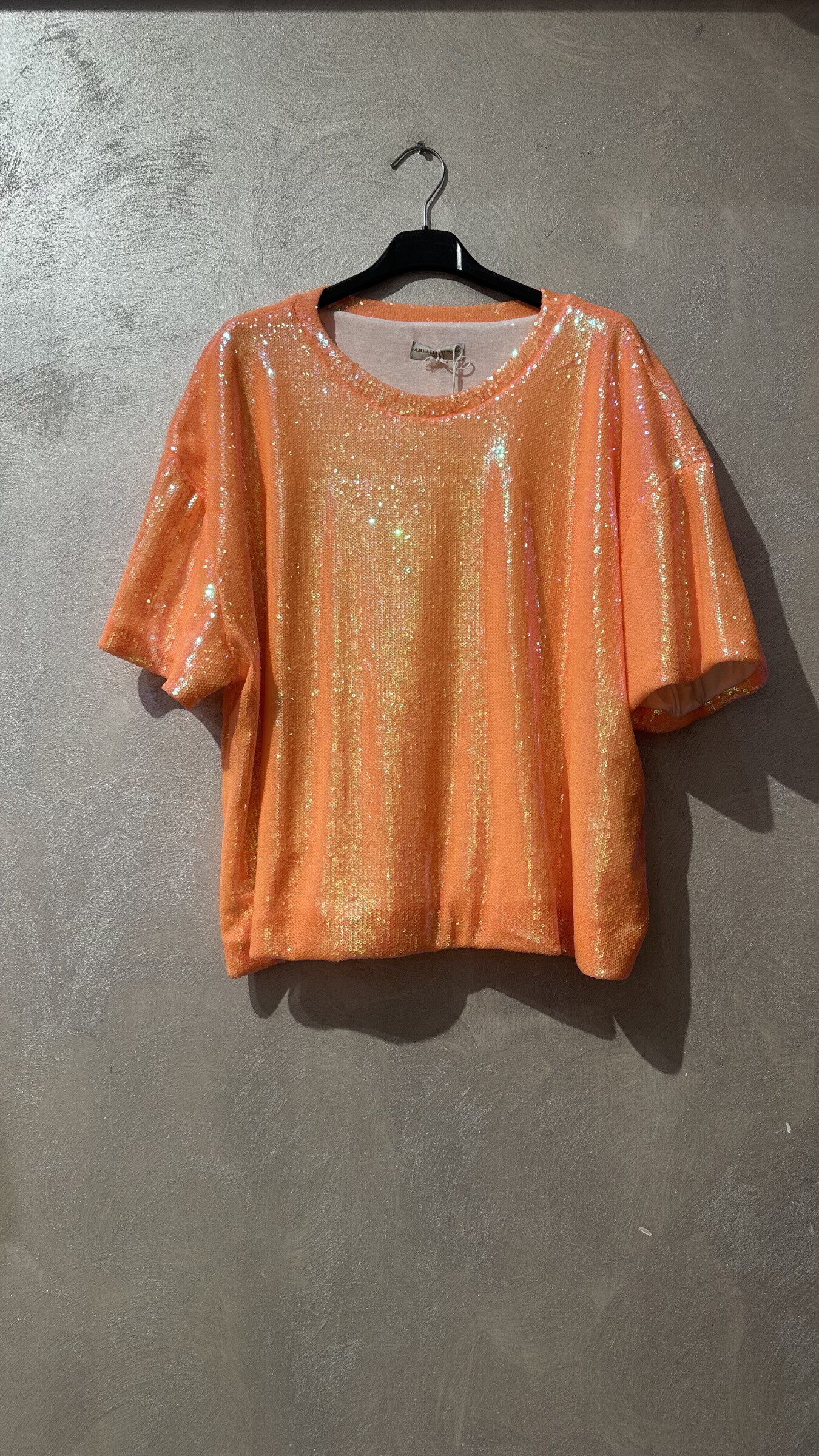 Wholesaler Amy&Clo - Plus Size Top Sequins