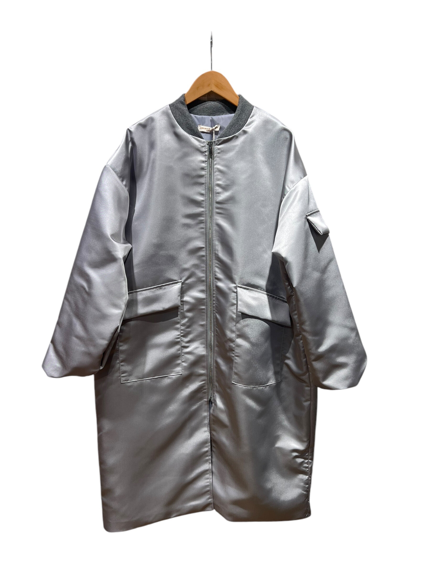 Grossiste Amy&Clo - Manteau long satiné avec poches