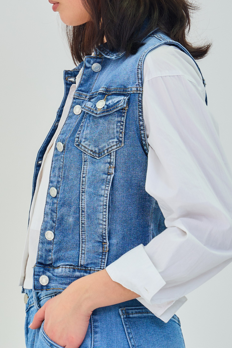 Slim denim vest (Washed) - ANA & LUCY - Jeans - 2 - large format