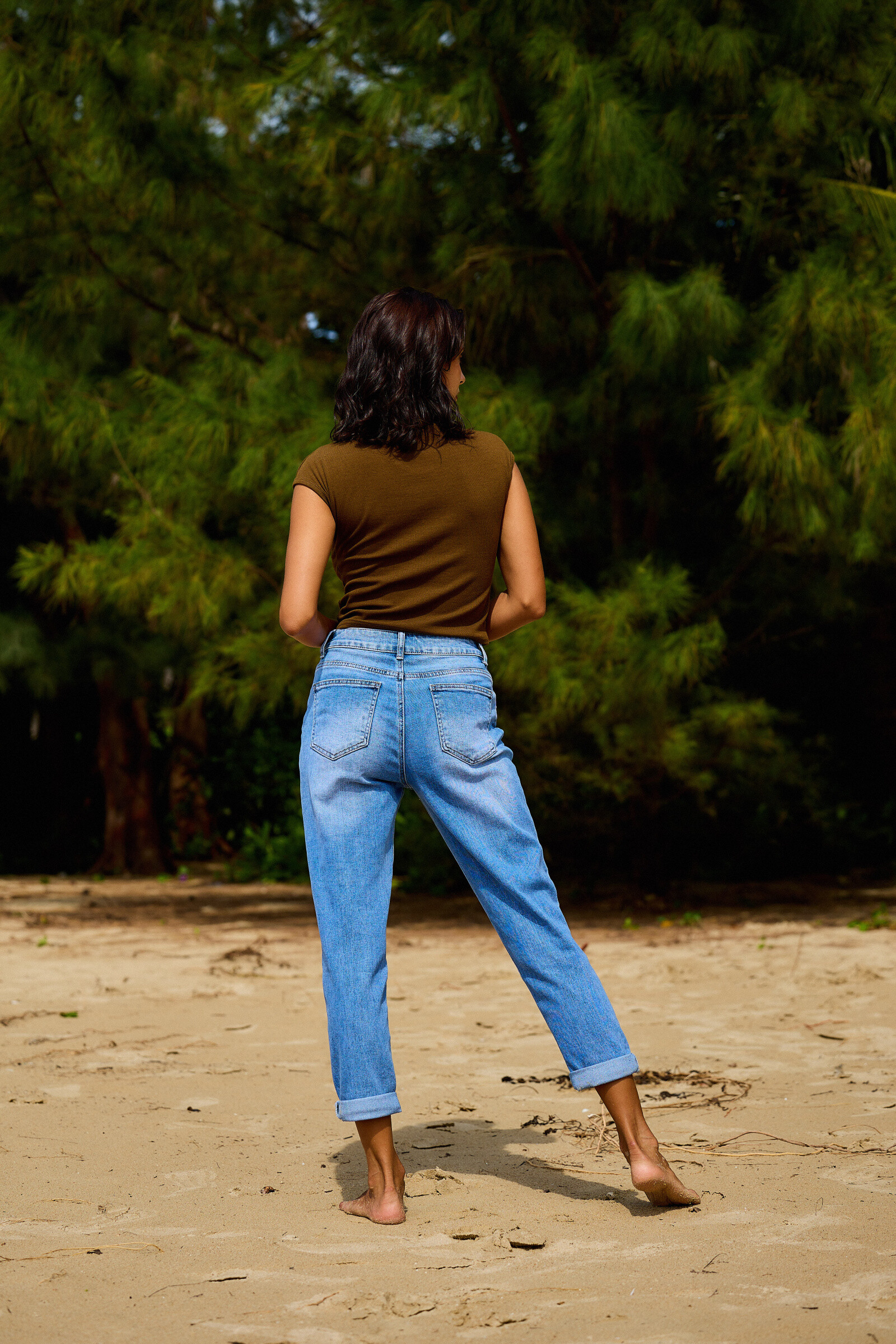 "Jeanne" mom jeans (Cuffed hem) - ANA & LUCY - Light Blue - 5 - large format