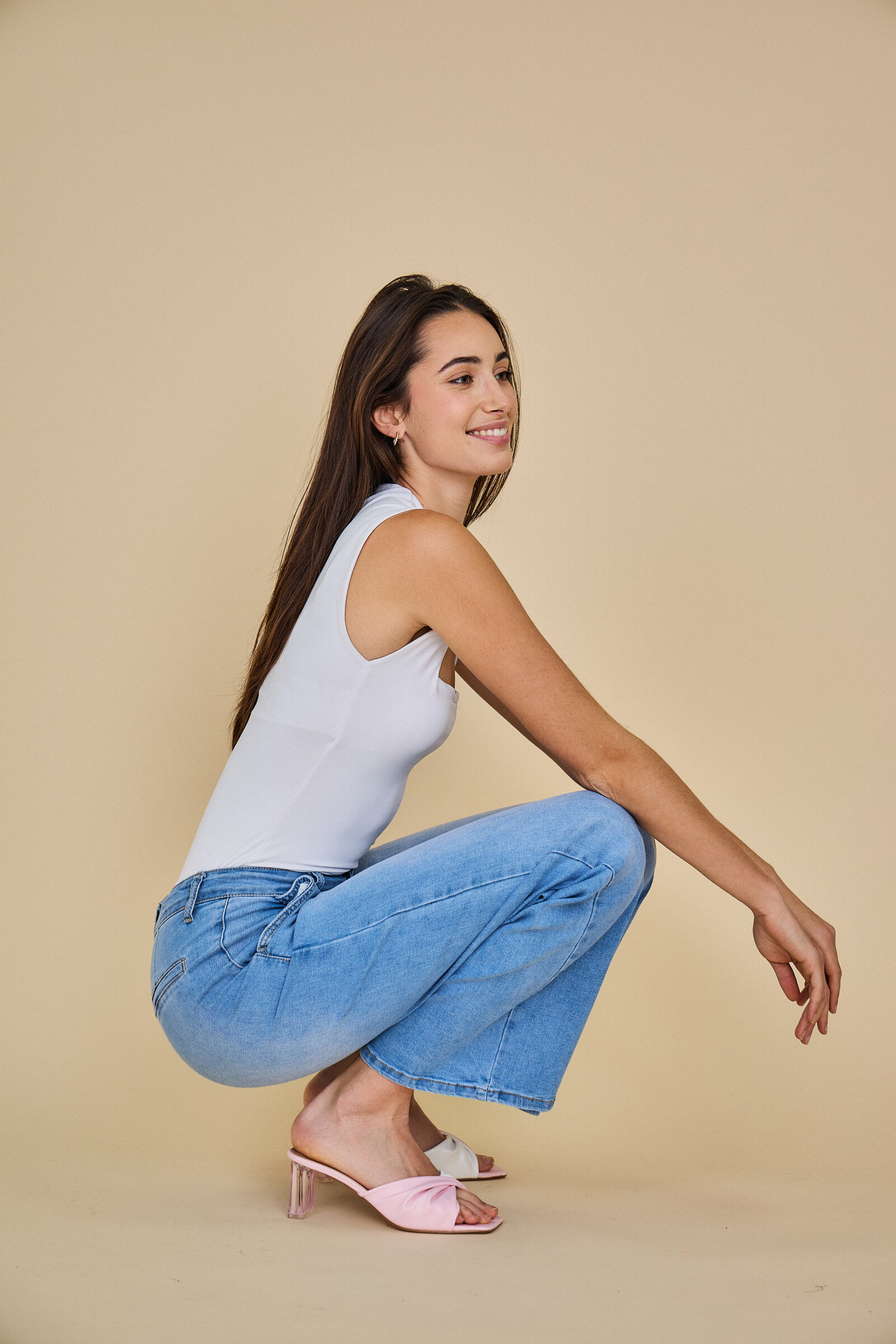 Wholesaler ANA & LUCY - Wide-Leg Jeans (Chino pockets) - ANA & LUCY