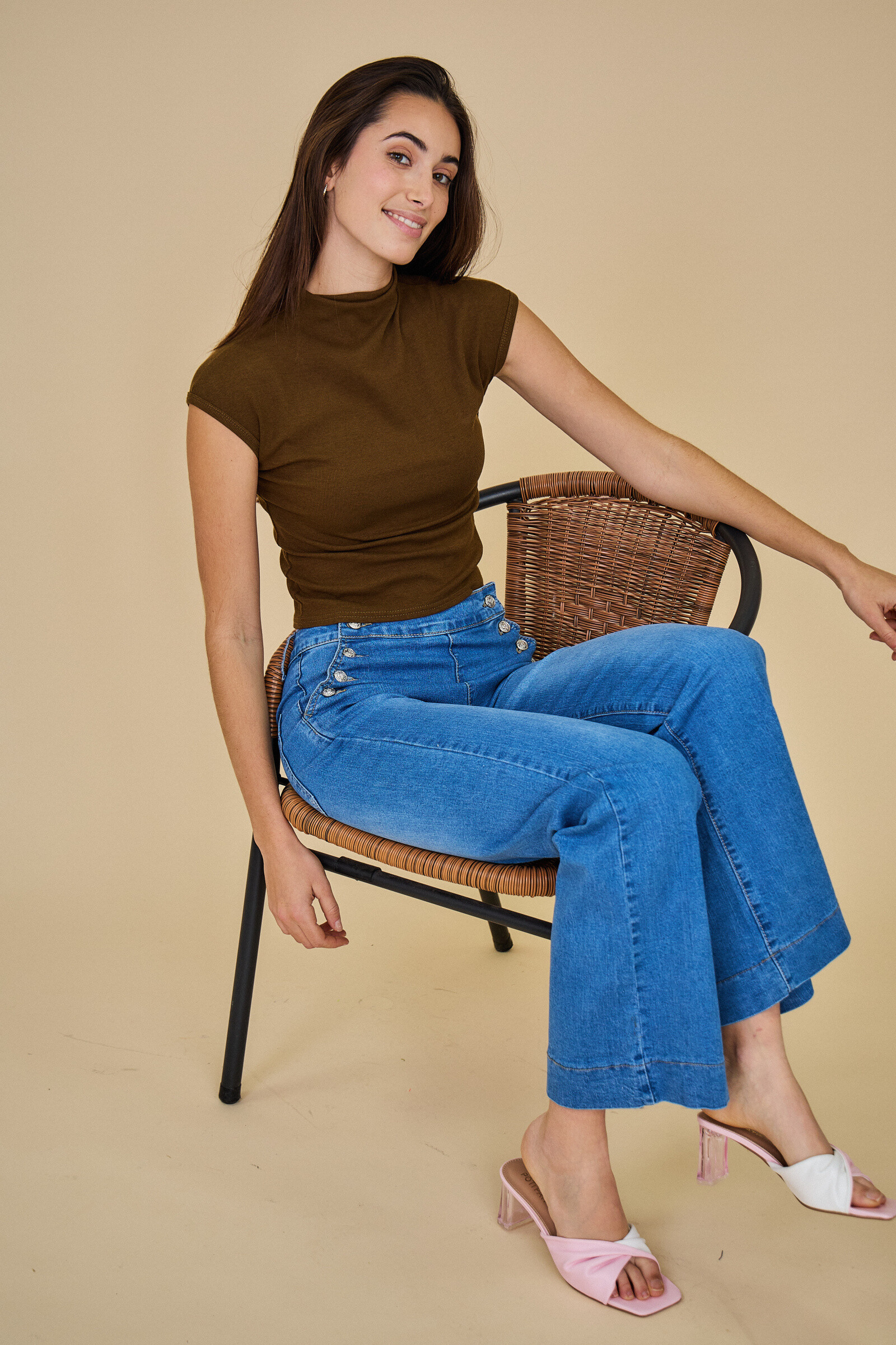 Wholesaler ANA & LUCY - Wide-Leg Jeans (Buttoned Closure) - ANA & LUCY