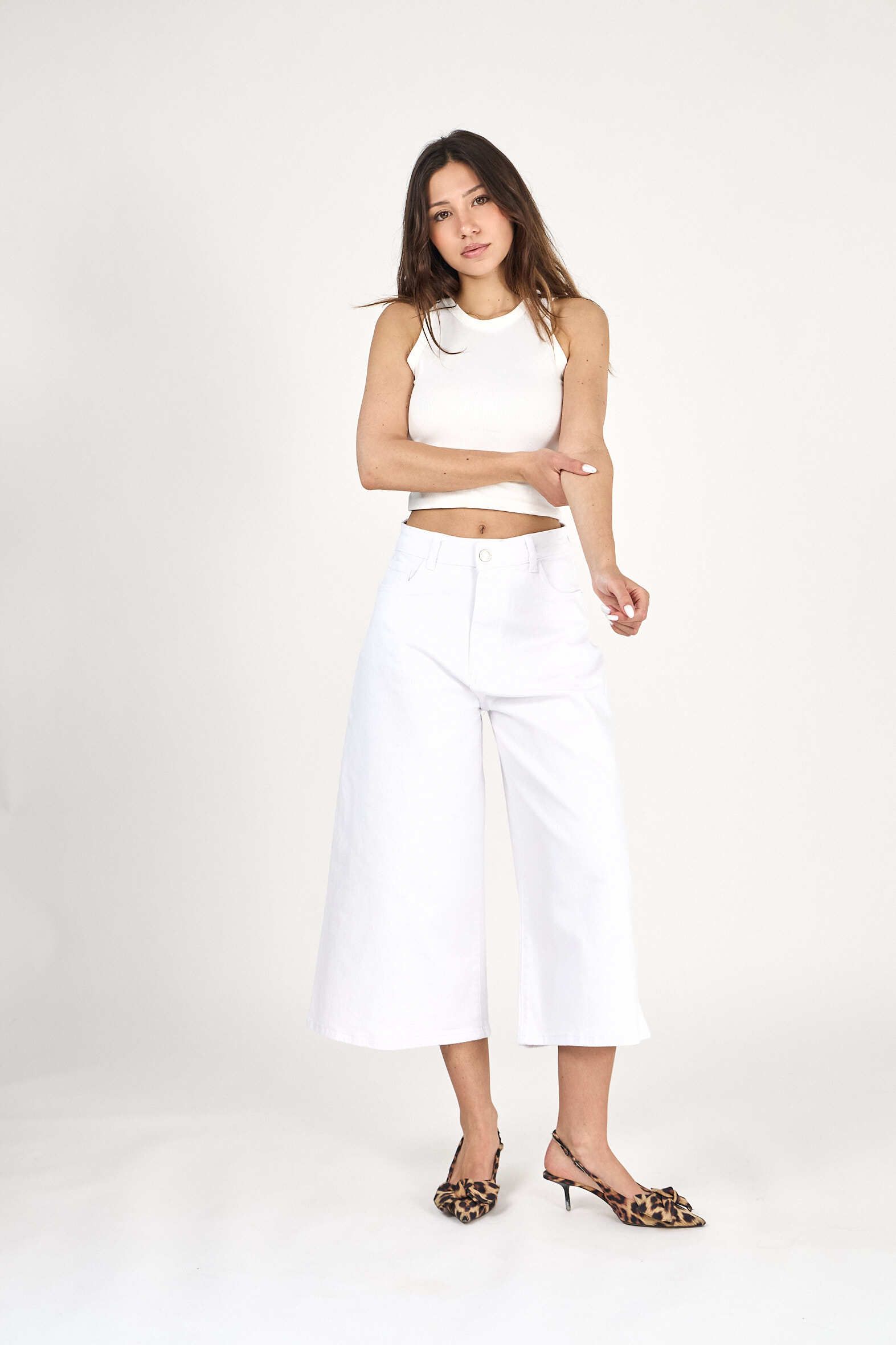 Grossiste Ana & Lucy - Jean Wide cropped (7/8) "Nessa" - Ana & Lucy
