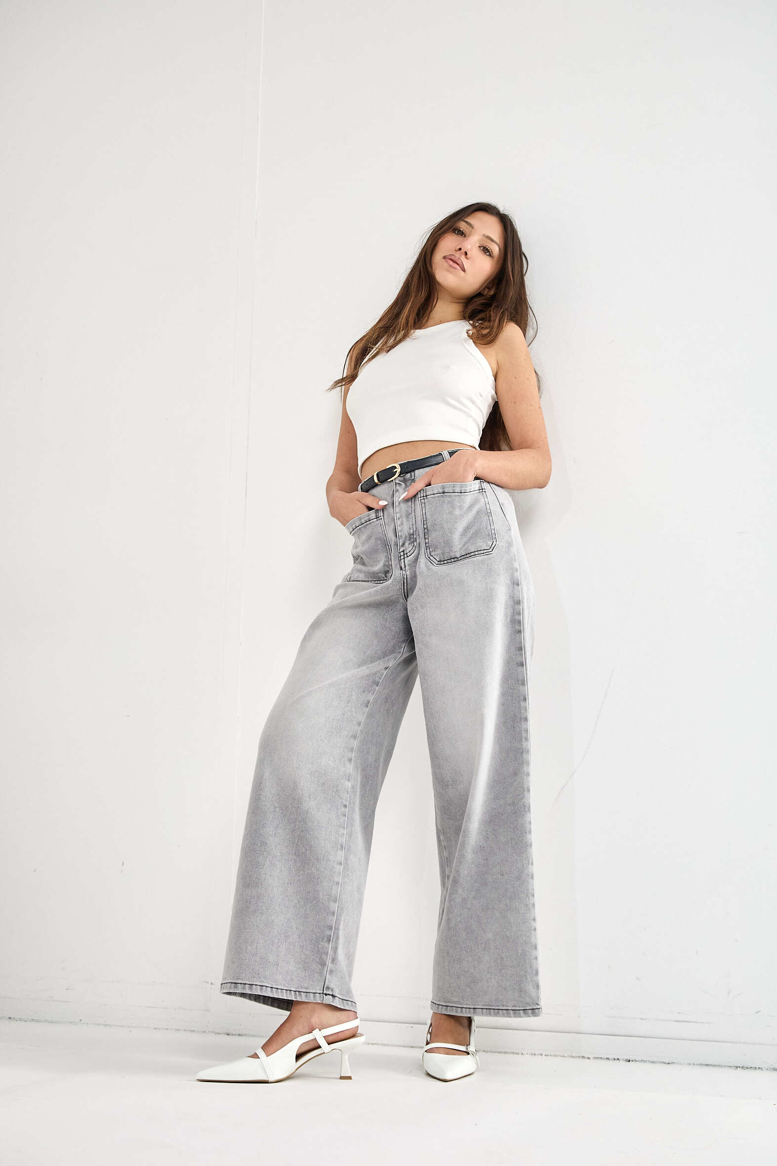 Grossiste Ana & Lucy - Jeans Wide "Nolia" (poches plaquées) - Ana & Lucy