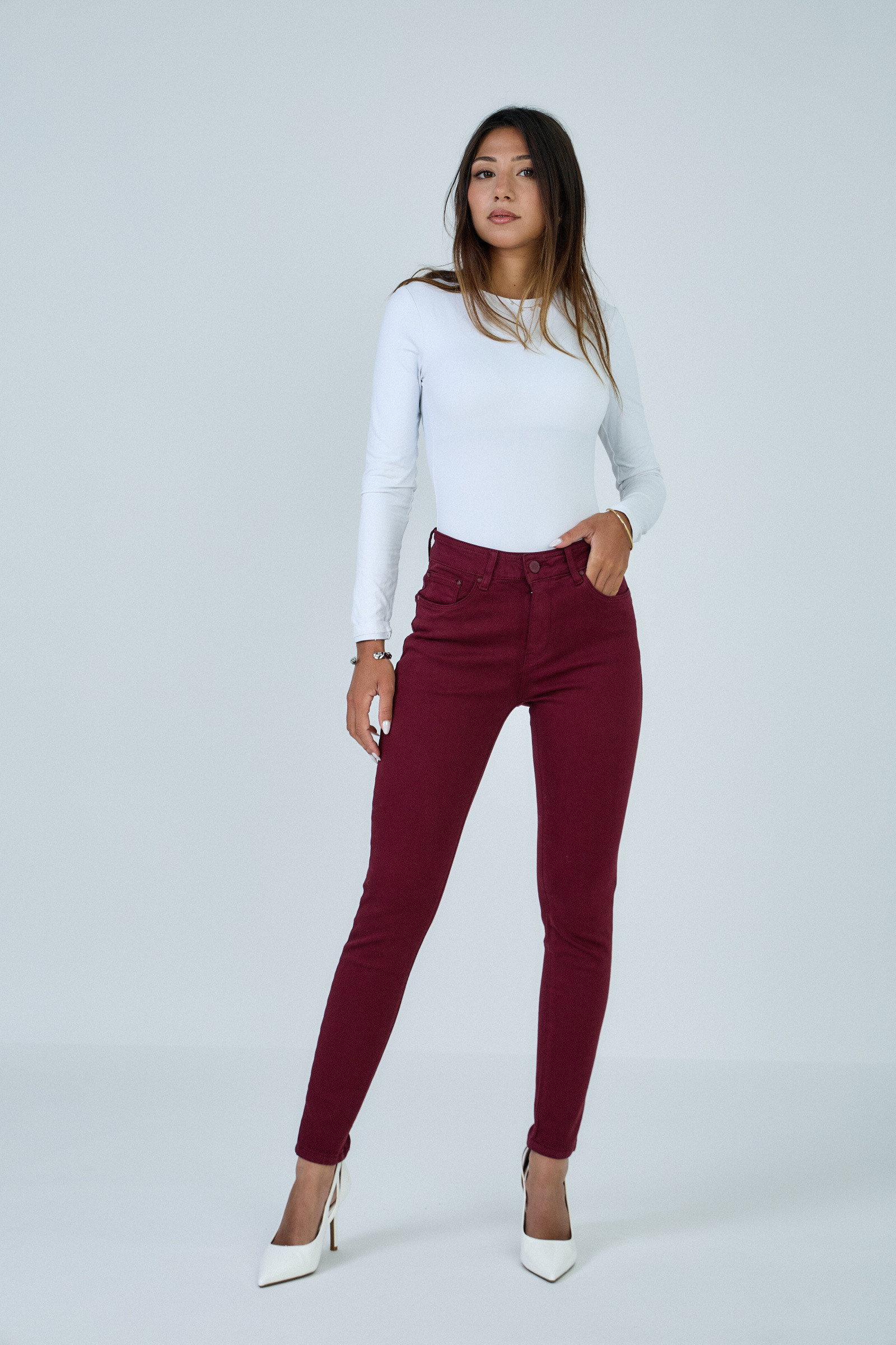 Grossiste Ana & Lucy - Pantalon slim en couleur ( Push-up ) - ANA & LUCY