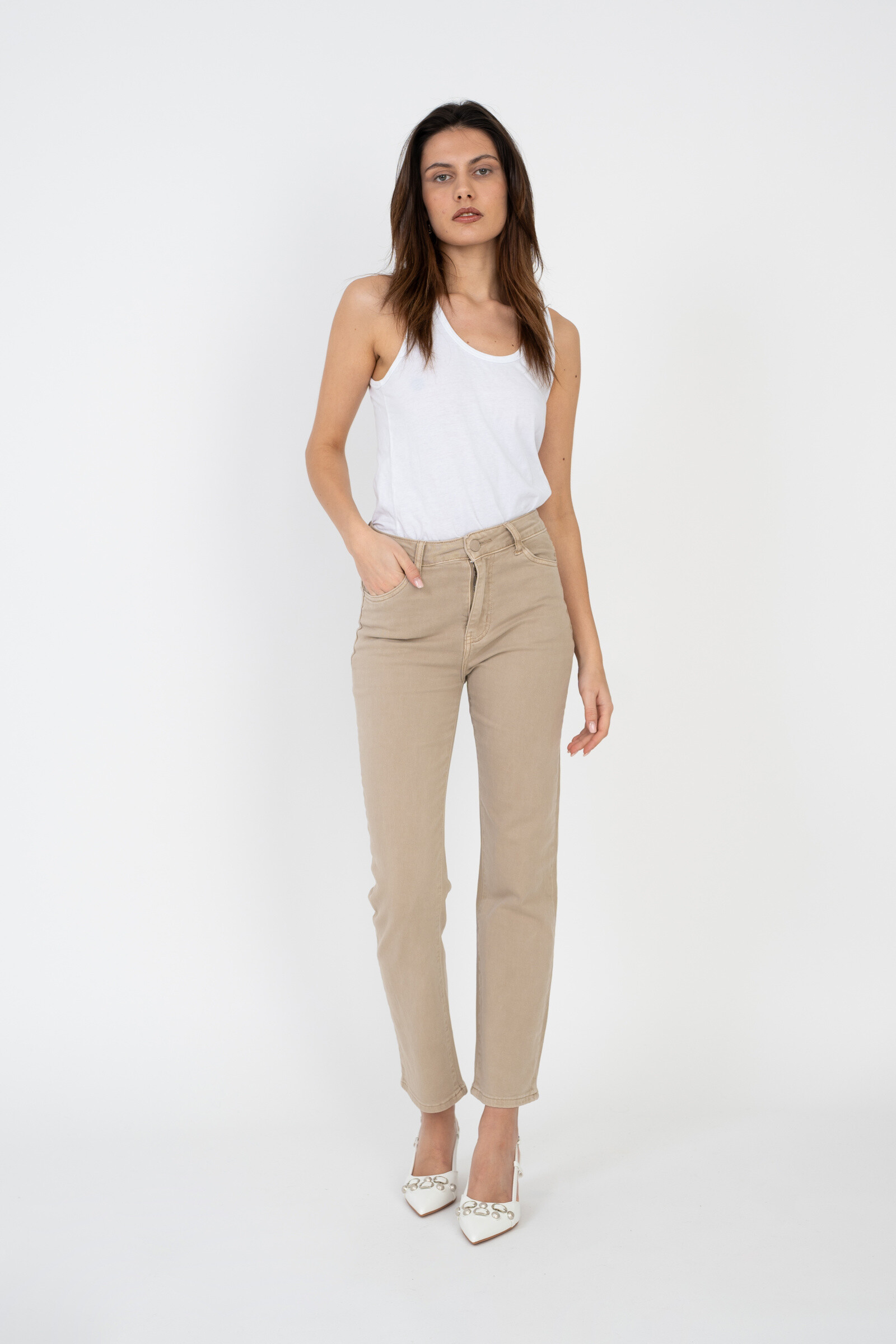 Straight-leg pants in color (Straight cut) - ANA & LUCY - Cream - 2 - large format