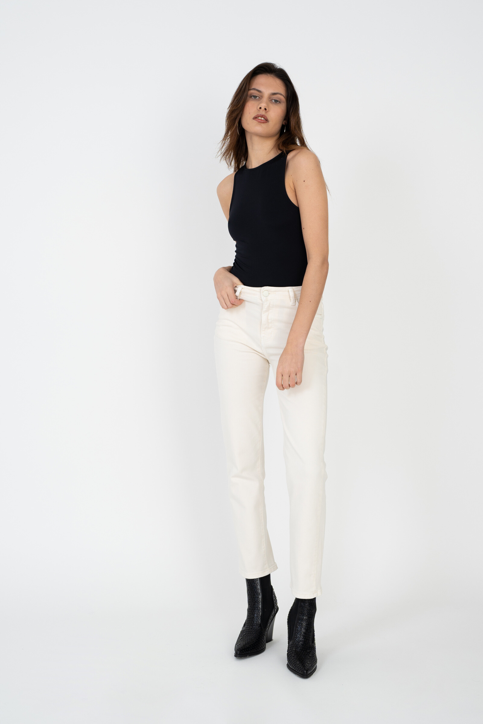 Straight-leg pants in color (Straight cut) - ANA & LUCY - Ecru 2 - thumbnail