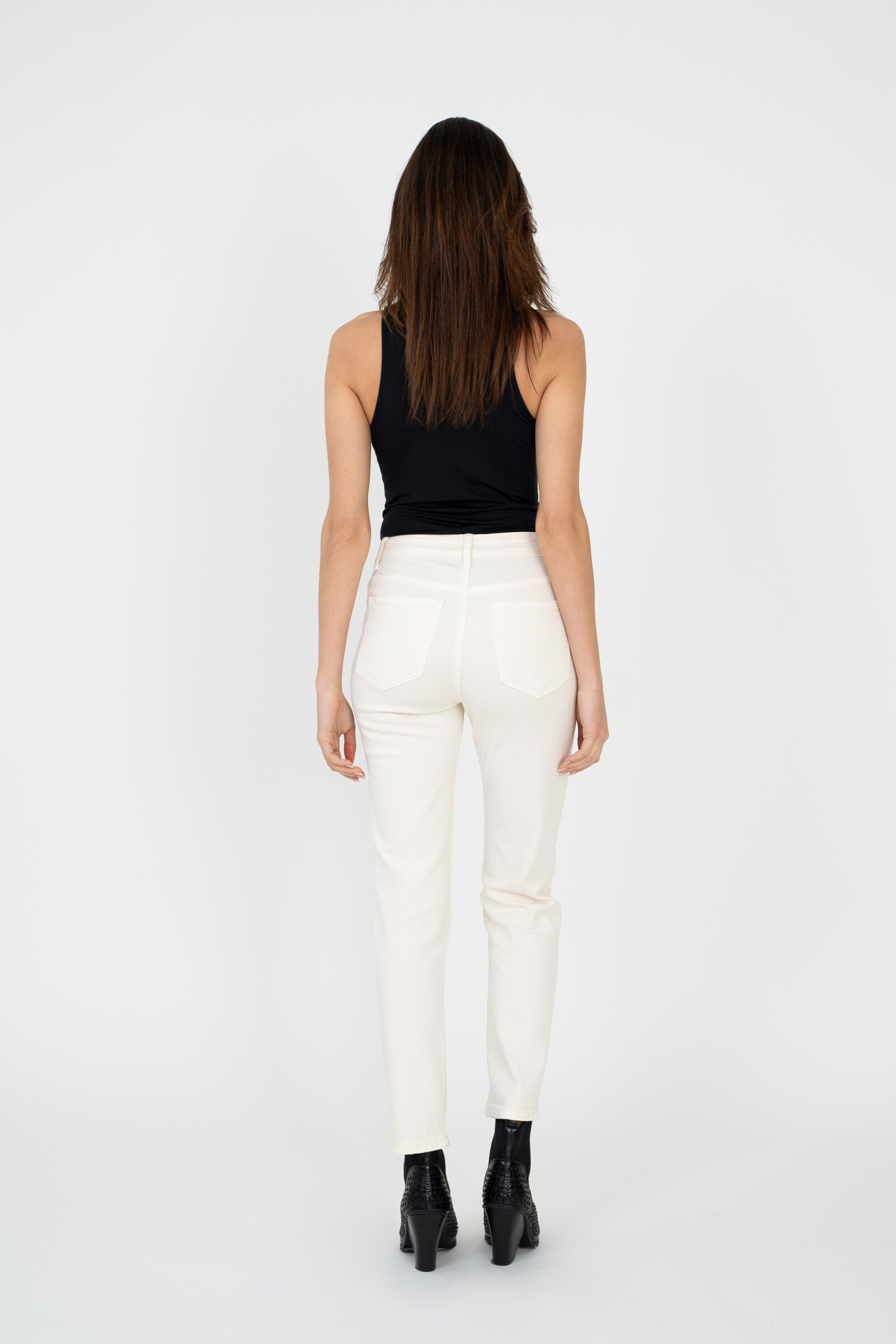 Straight-leg pants in color (Straight cut) - ANA & LUCY - Ecru - 5 - large format