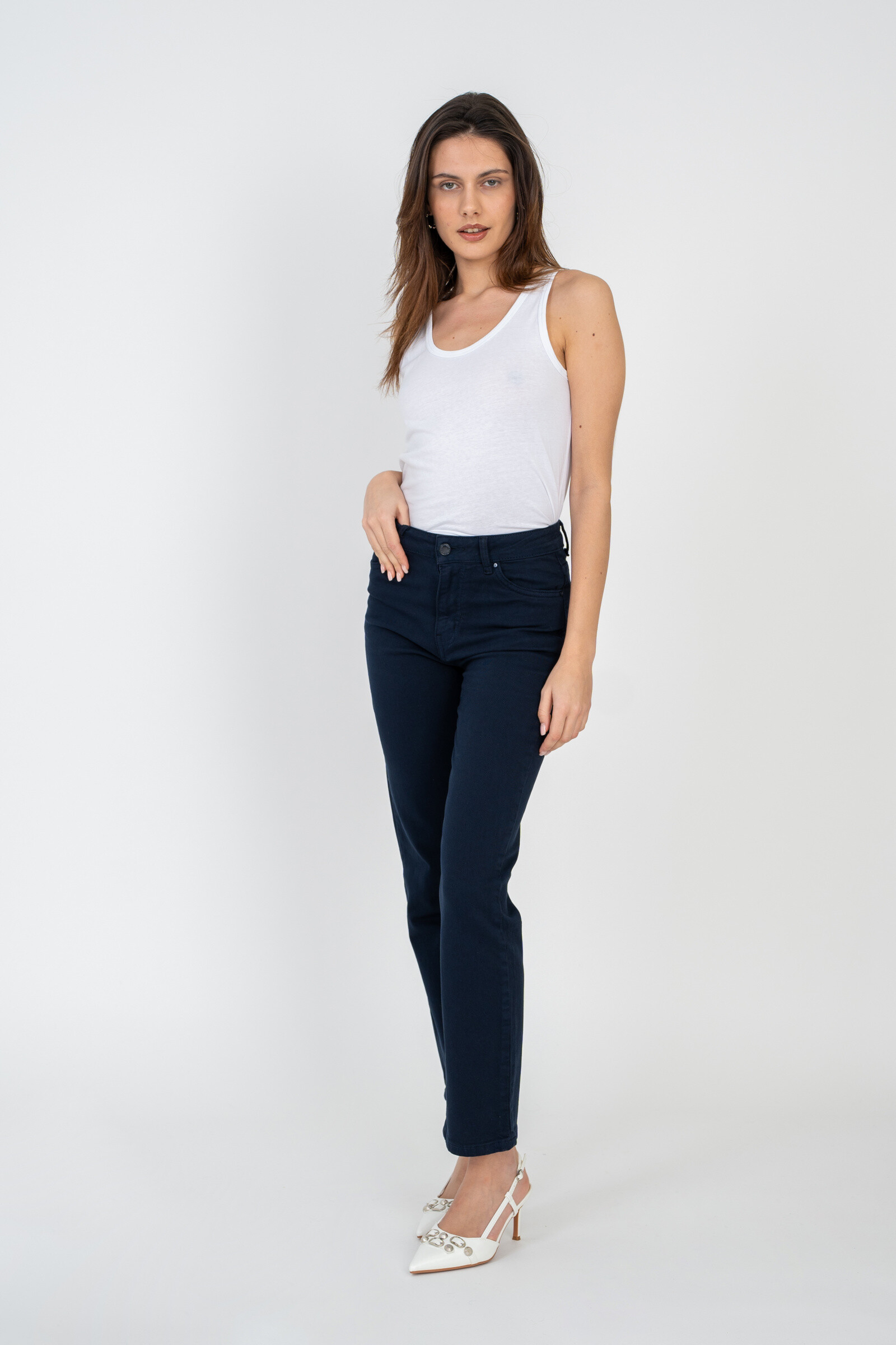 Straight-leg pants in color (Straight cut) - ANA & LUCY - Navy - 2 - large format