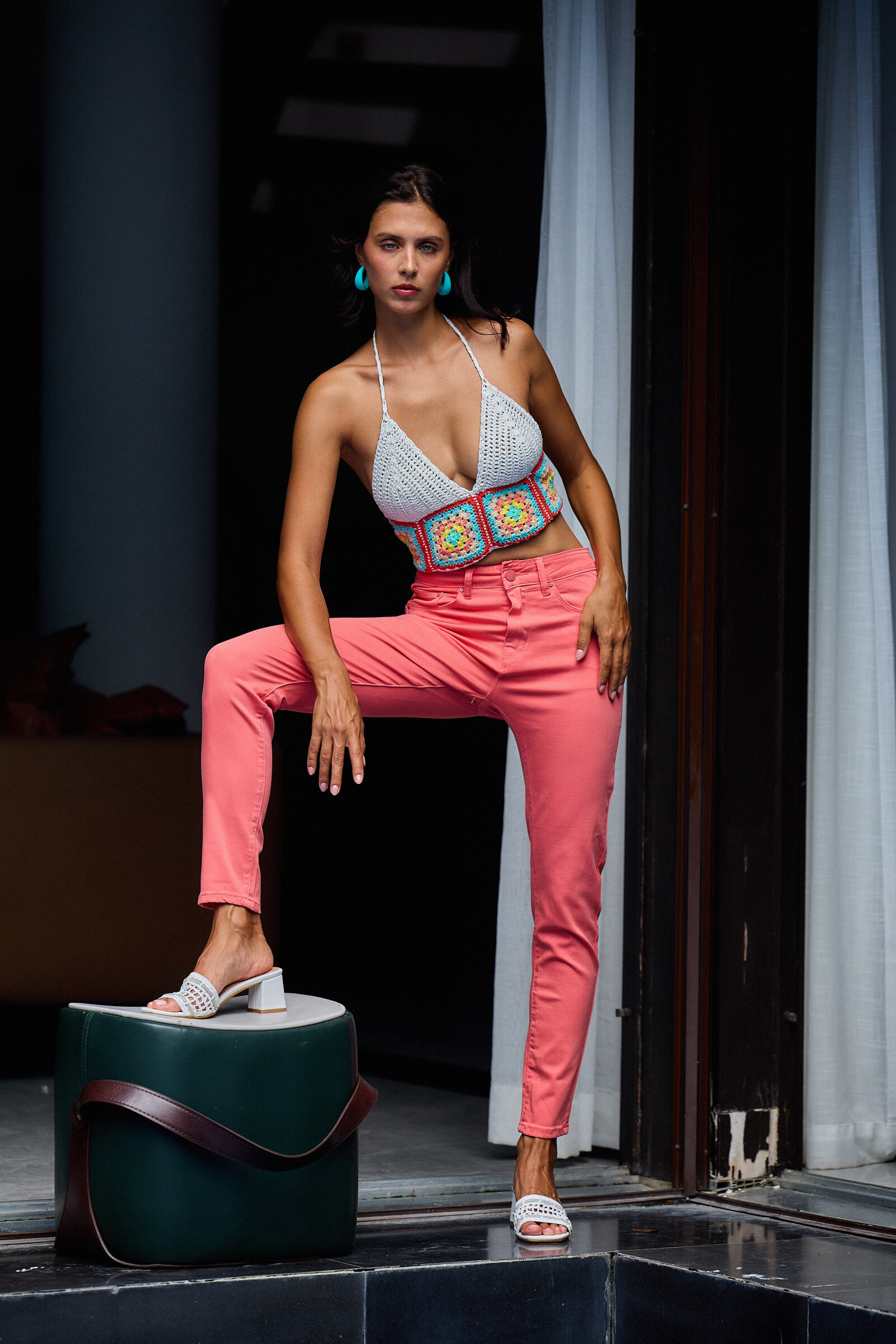 Slim colored pants (Push-up) - ANA & LUCY - Raspberry - 4 - large format