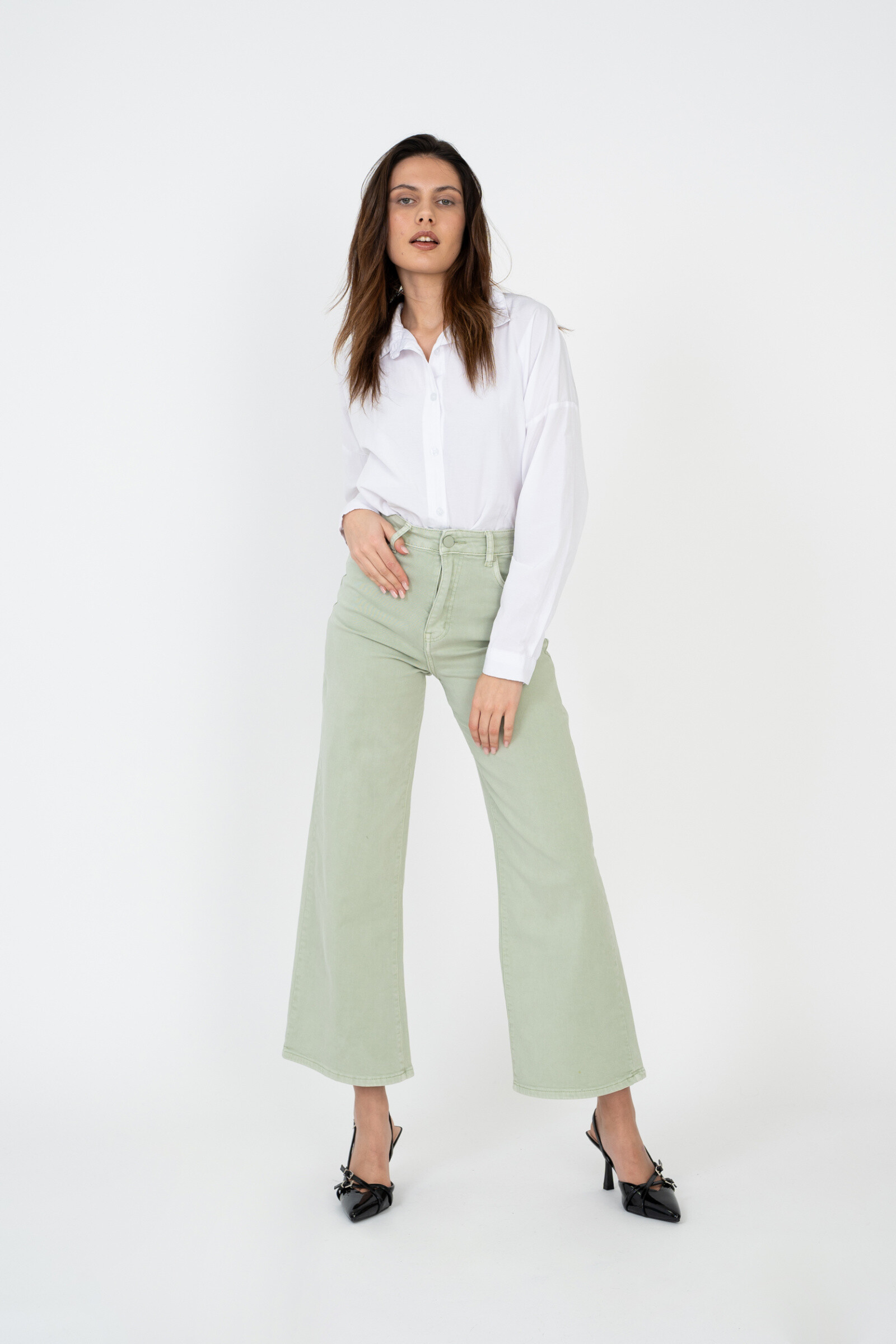 Wide-leg pants in color - ANA & LUCY - Light Green - 1 - large format