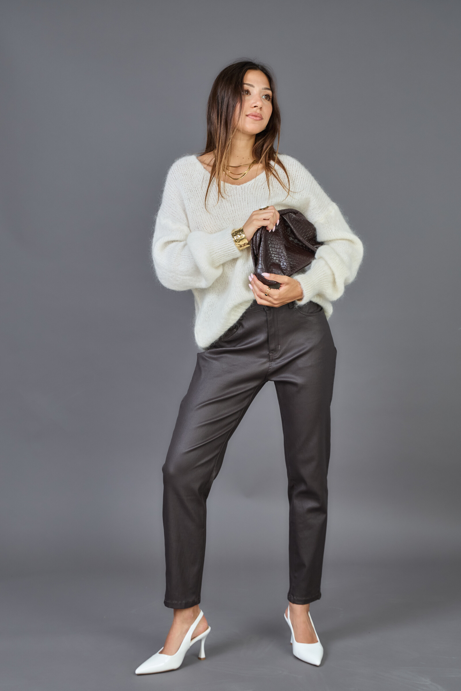Wholesaler ANA & LUCY - "INESSA" coated mom pants - ANA & LUCY