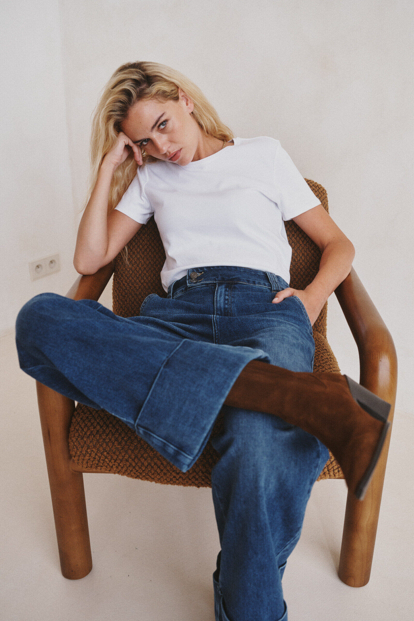 Grossiste Ana & Lucy - Jeans Wide Straight "Elysia" - Ana & Lucy