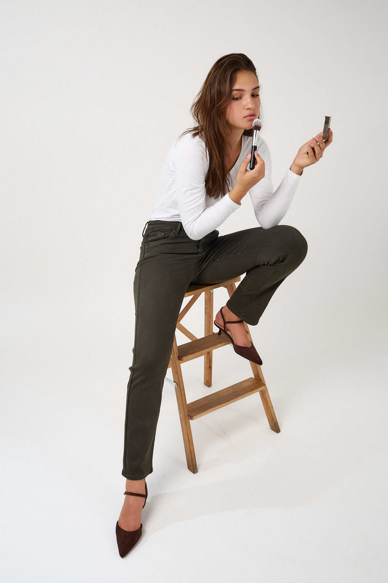 Wholesaler Ana & Lucy - "Elia" Straight Pants - Ana & Lucy
