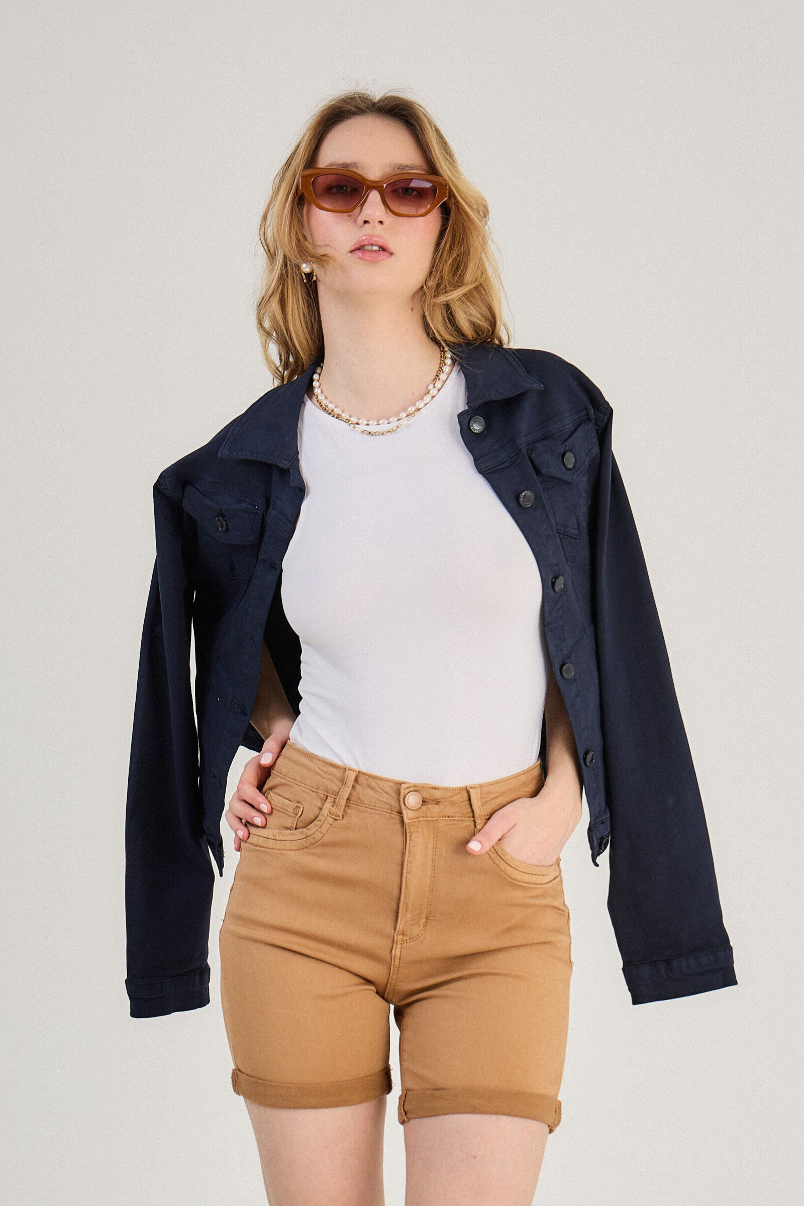 Slim colored shorts (Push-up) - ANA & LUCY - Ochre - 1 - large format