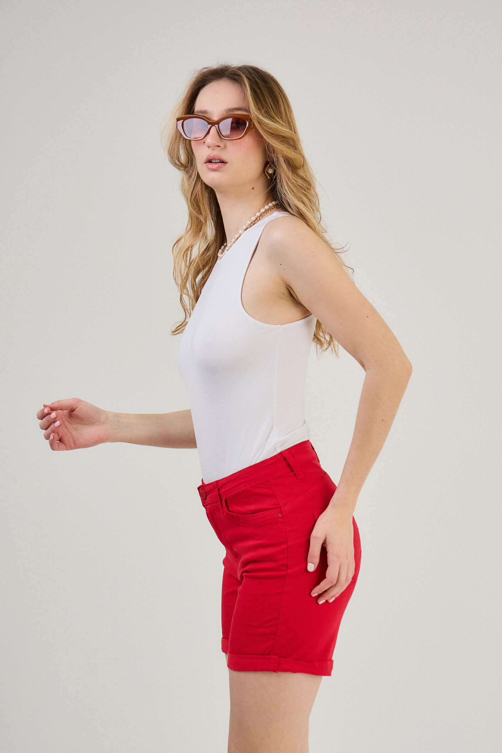 Slim colored shorts (Push-up) - ANA & LUCY - Light Red - 3 - large format