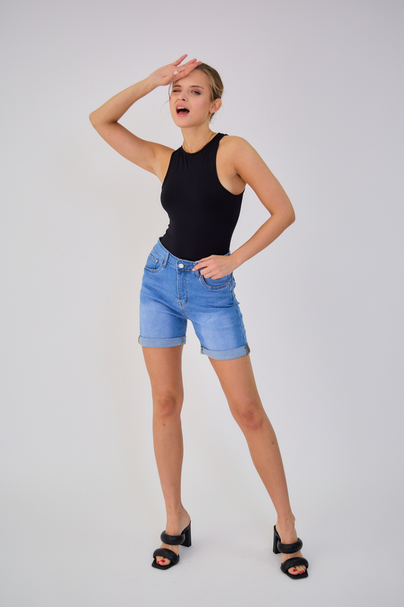 Wholesaler ANA & LUCY - Washed push-up denim shorts (Plus Size)