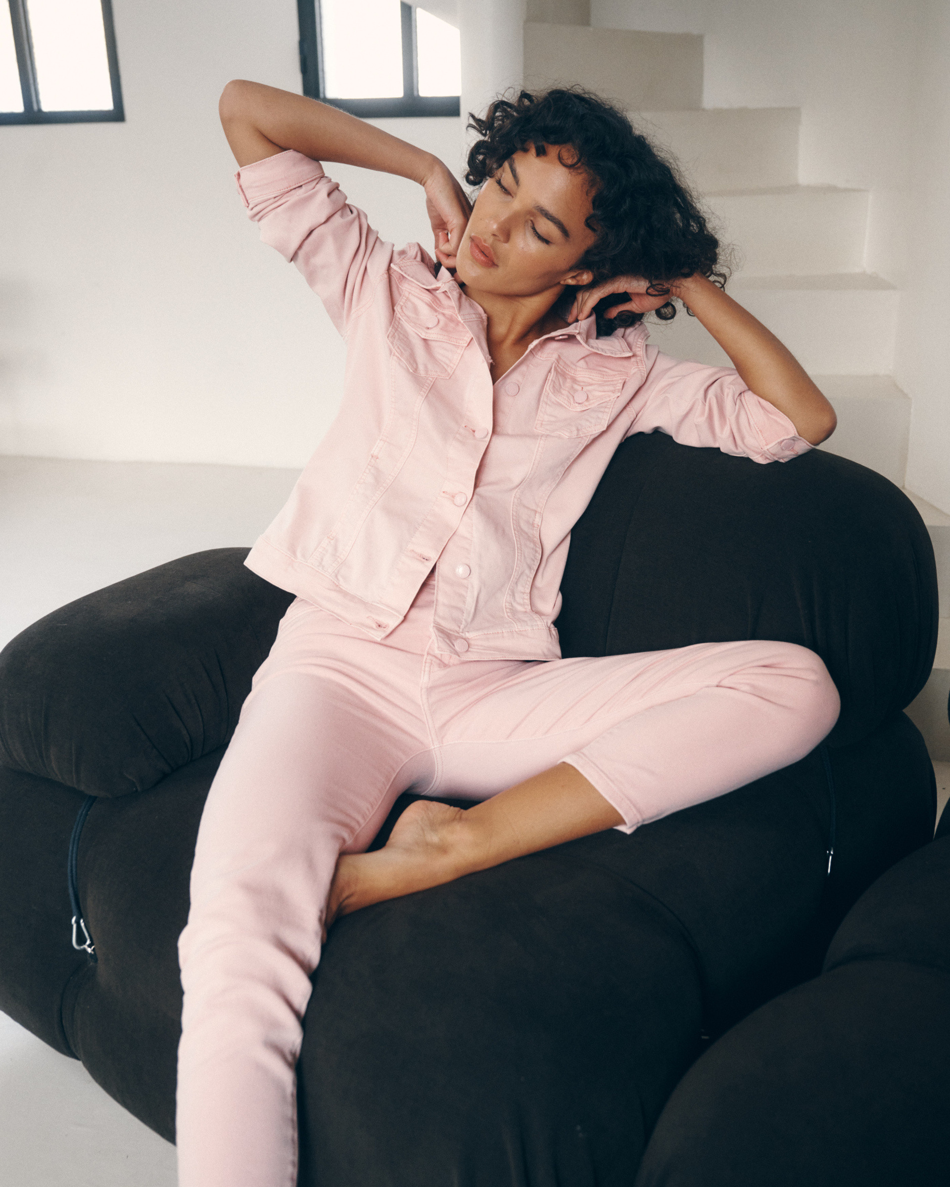 Grossiste Ana & Lucy - Veste regular en couleur ( Coton Stretch ) - ANA & LUCY