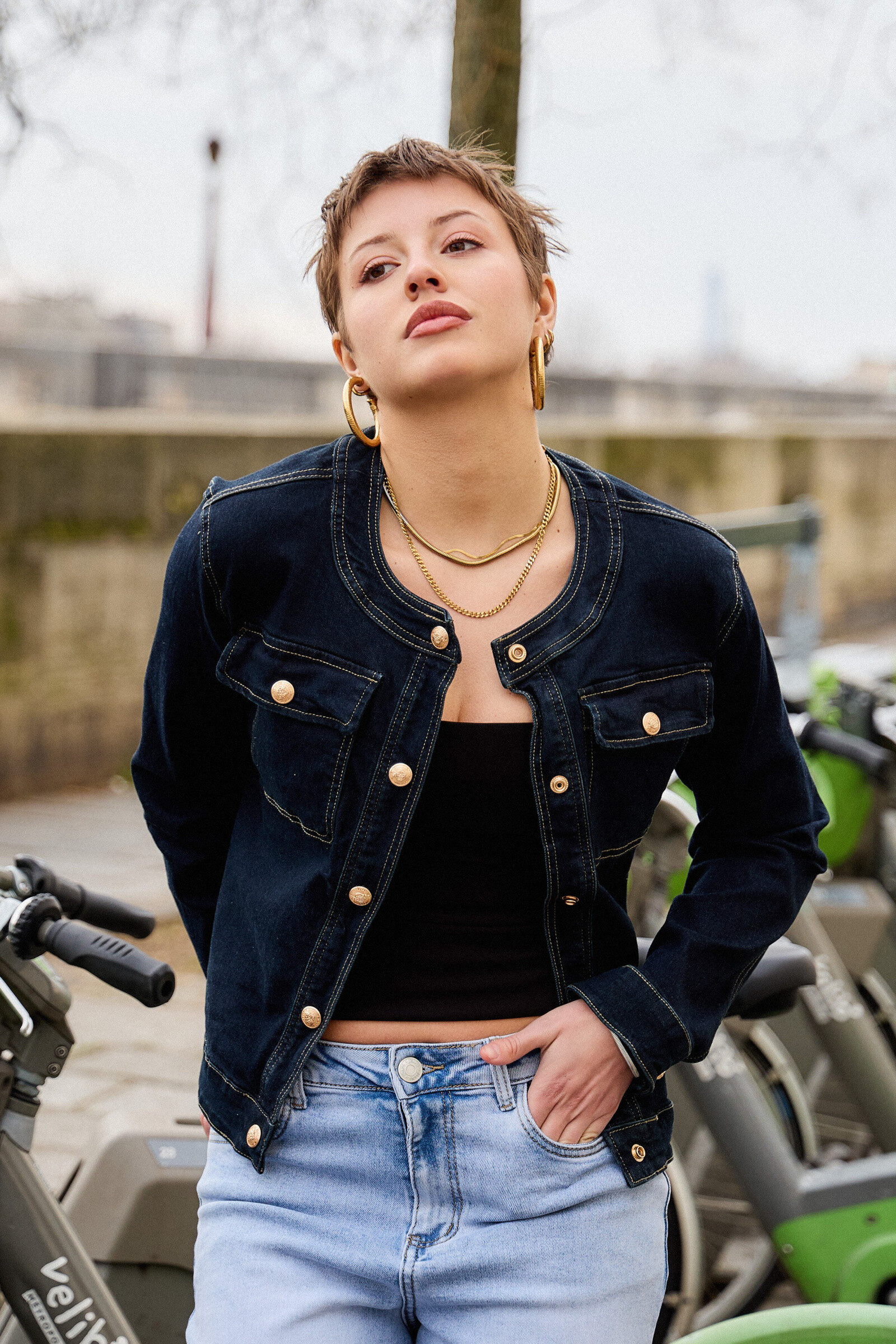 Großhändler ANA & LUCY - Jeansjacke (runder Nacken) - ANA & LUCY