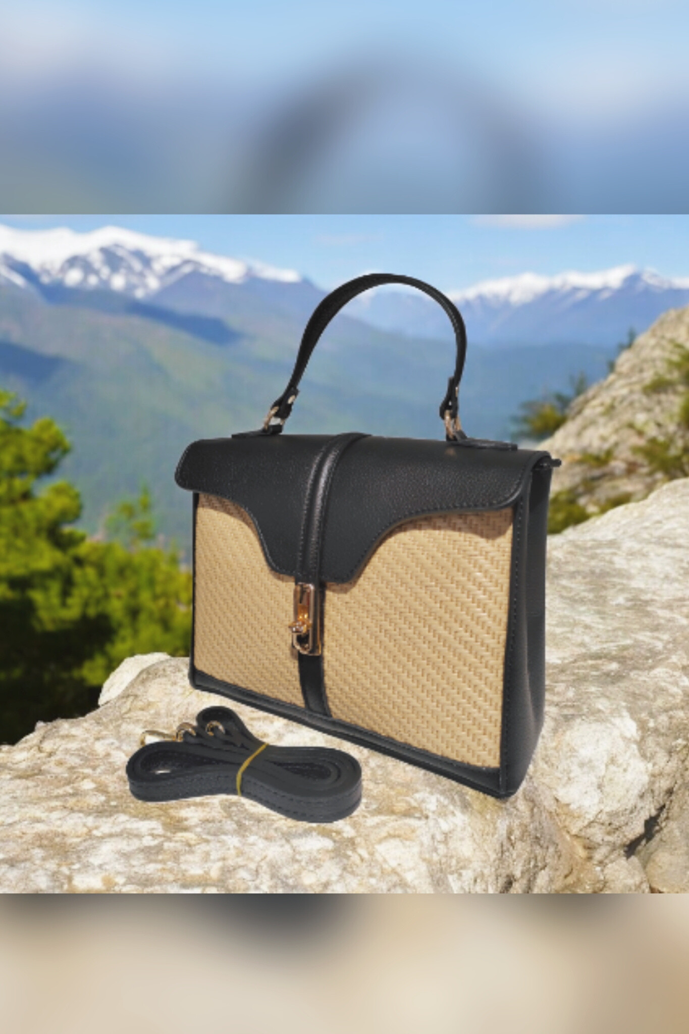 Wholesaler Andie Blue - Leather bandouliere handbag garnished Raffia