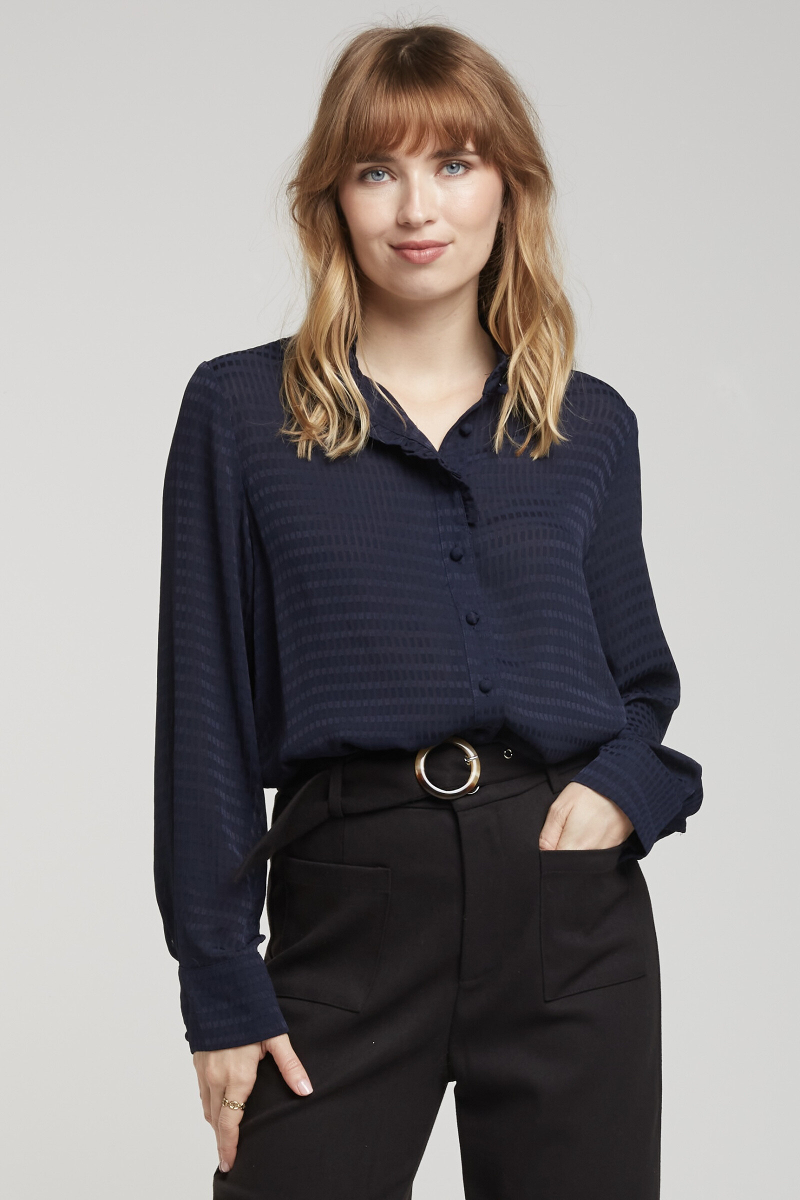 Wholesaler Andy & Lucy - Blouse with ruffles at the collar