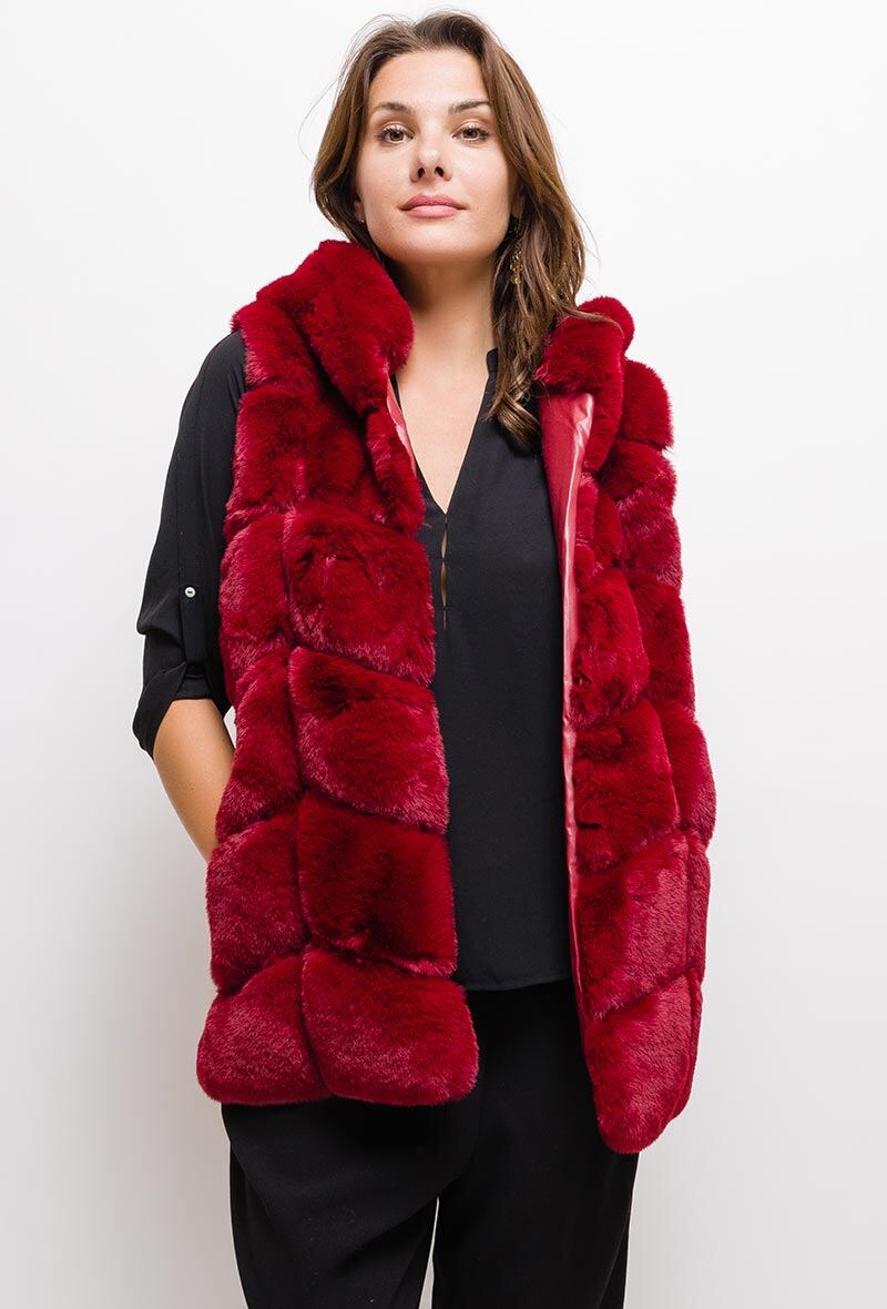 Grossiste Angelique.L - Veste sans manches en fourrure avec capuche
