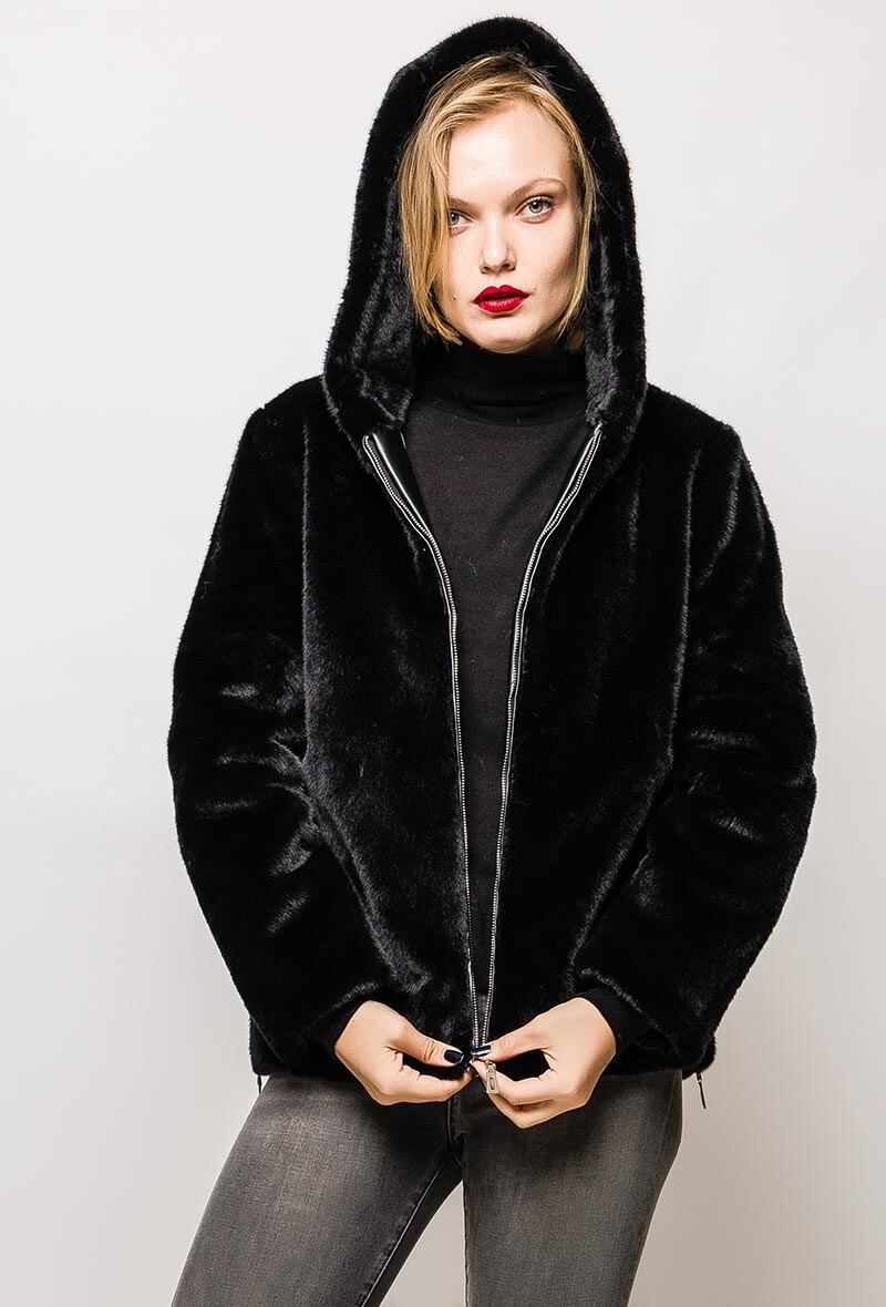 Grossiste Angelique.L - VESTE SIMILI VISON AVEC CAPUCHE