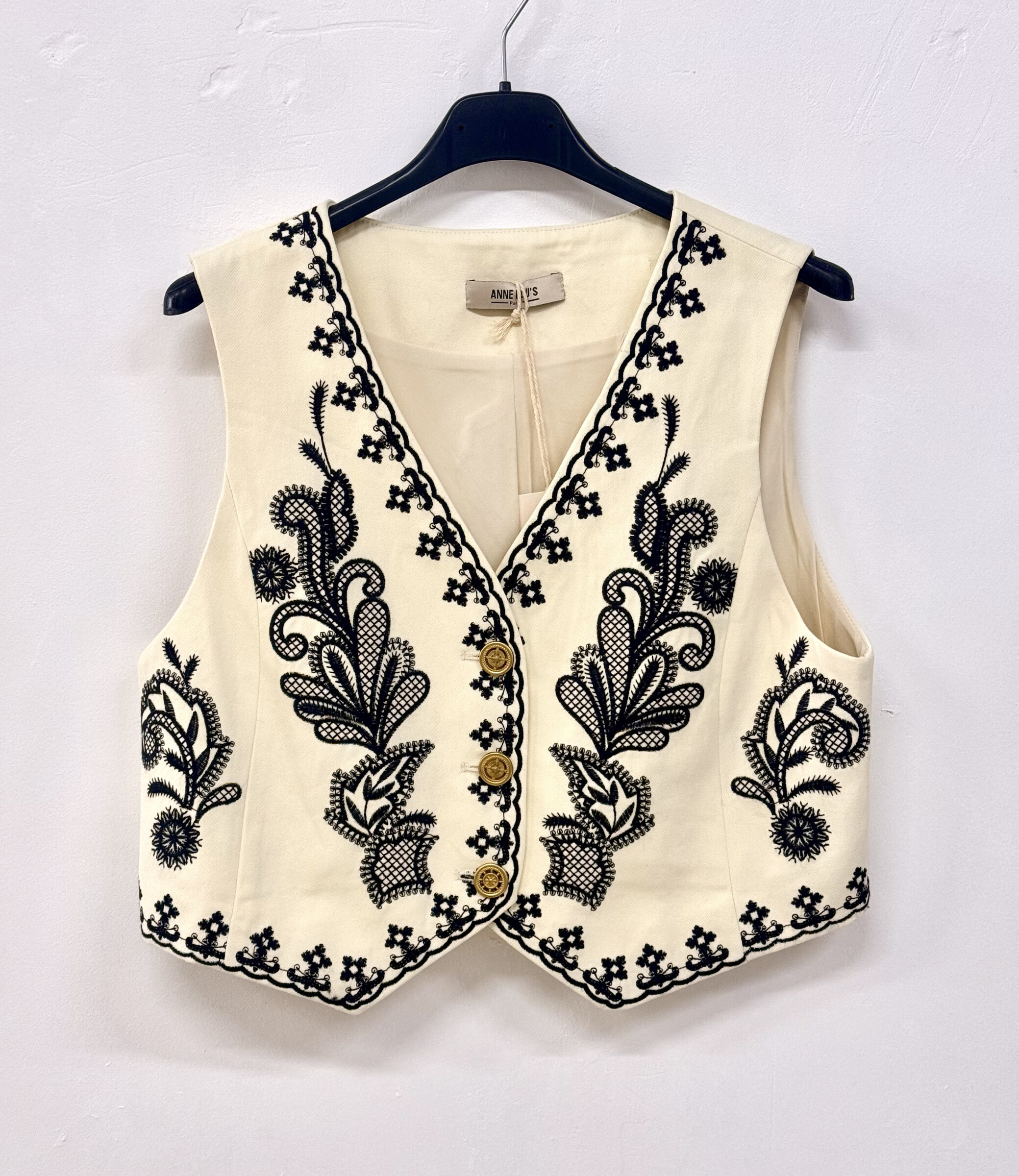 Wholesaler ANNE LOU'S - Embroidered vest