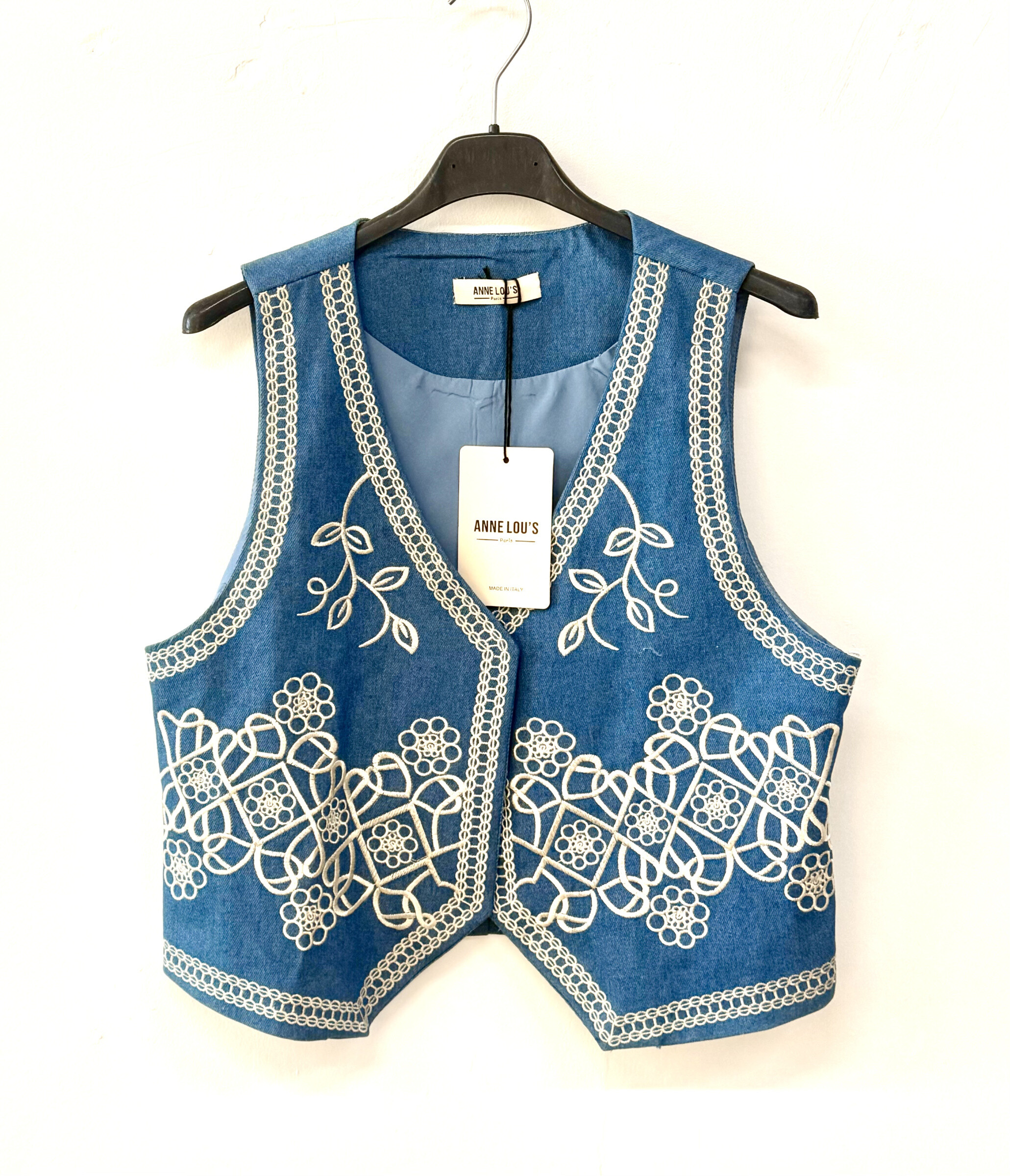 Wholesaler ANNE LOU'S - Embroidered jeans vest