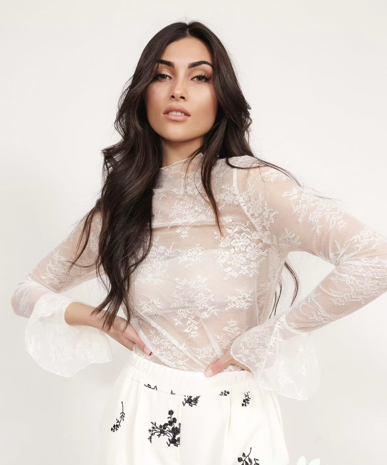 Wholesaler ANNE LOU'S - Top lace