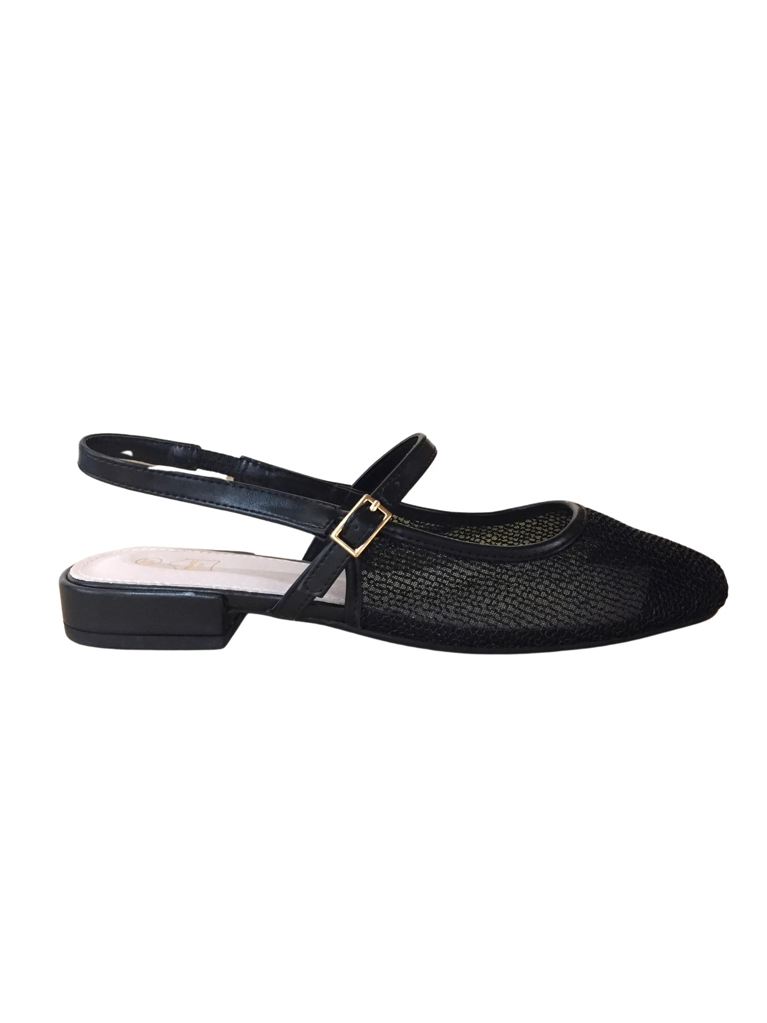 Ballerines élégantes en synthétique et cuir, idéales pour le printemps. Conception légère, parfaites pour dynamiser votre style estival. Importées.