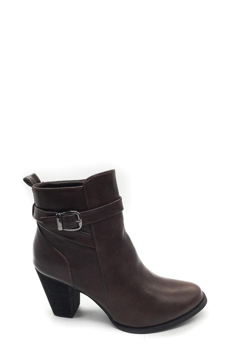Wholesaler Anoushka (Shoes) - Bottines
avec 1 boucle et fermeture éclaire 
Talon de 8 cm
Semelle intérieur en cuir