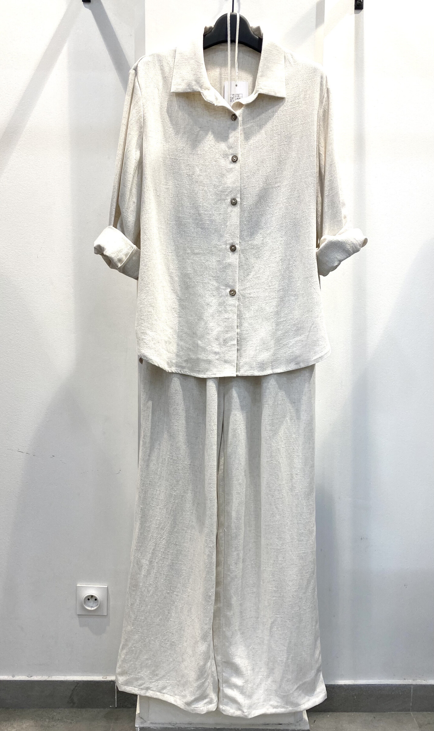 Wholesaler Archie Love - Viscose and linen shirt /pants set