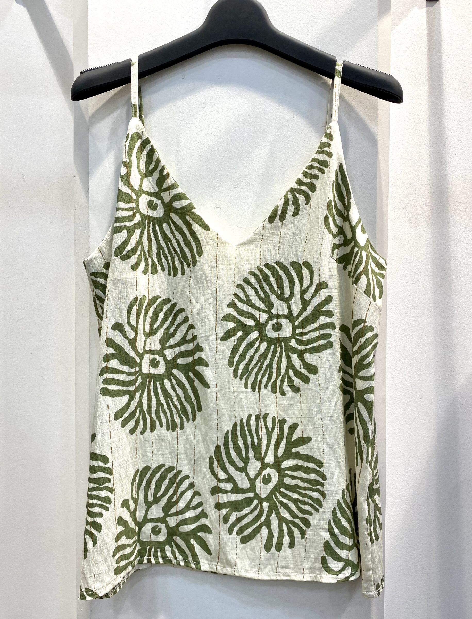 Wholesaler Archie Love - printed top
