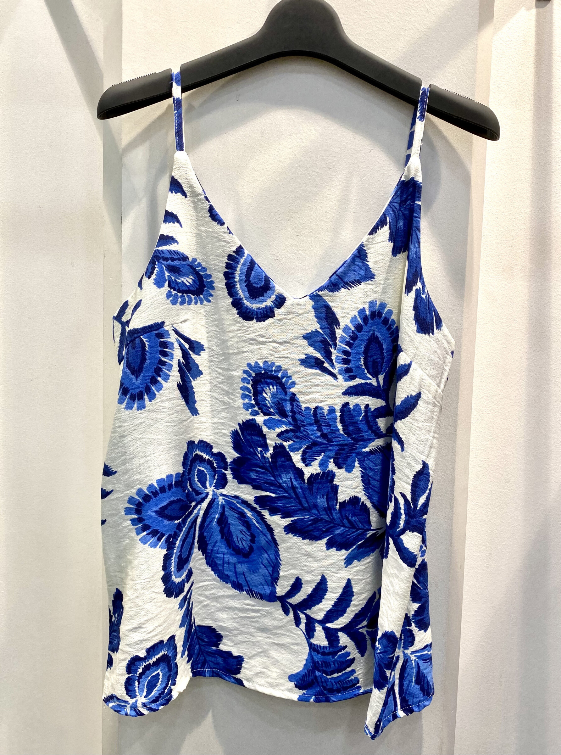 Wholesaler Archie Love - printed top