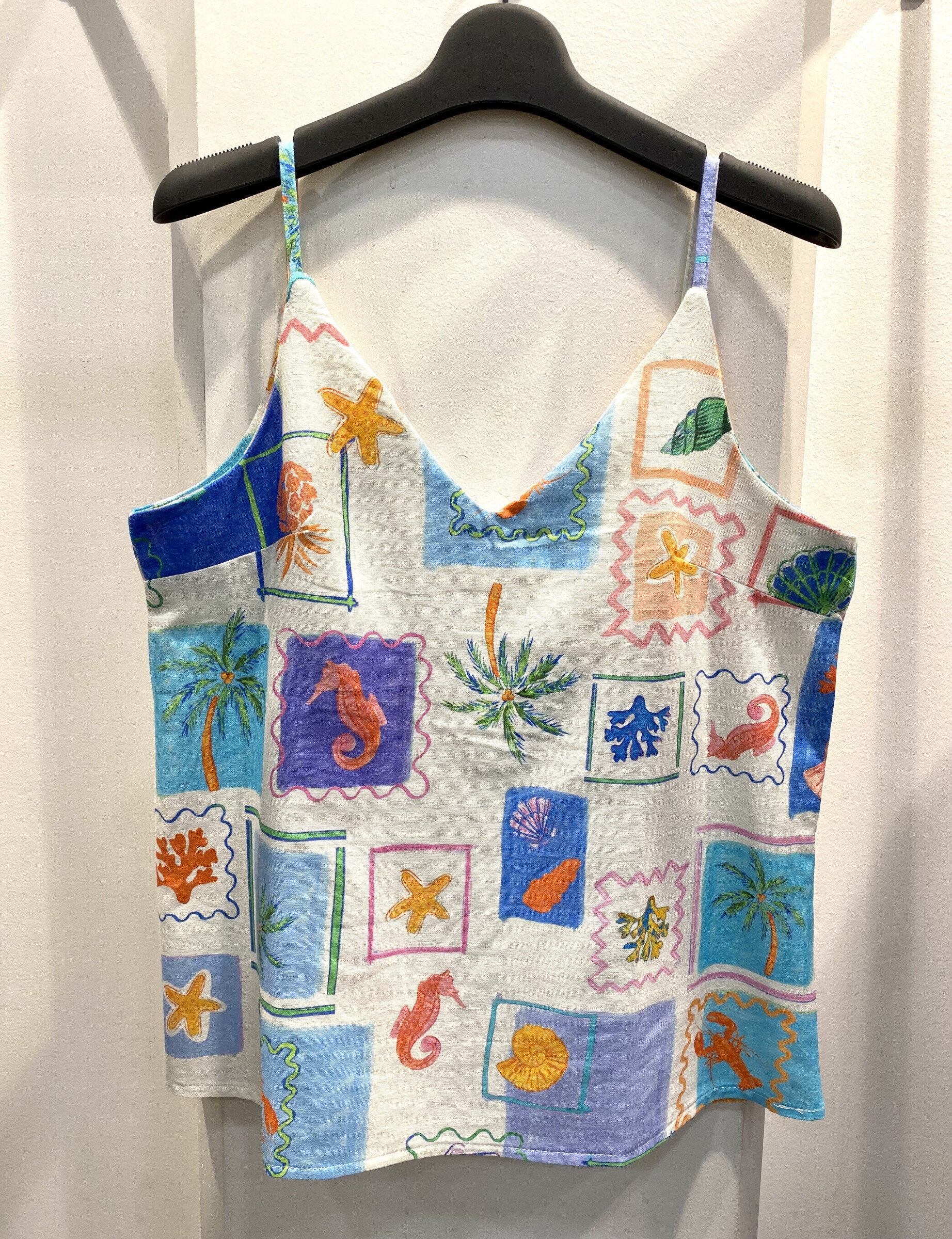 Wholesaler Archie Love - printed top