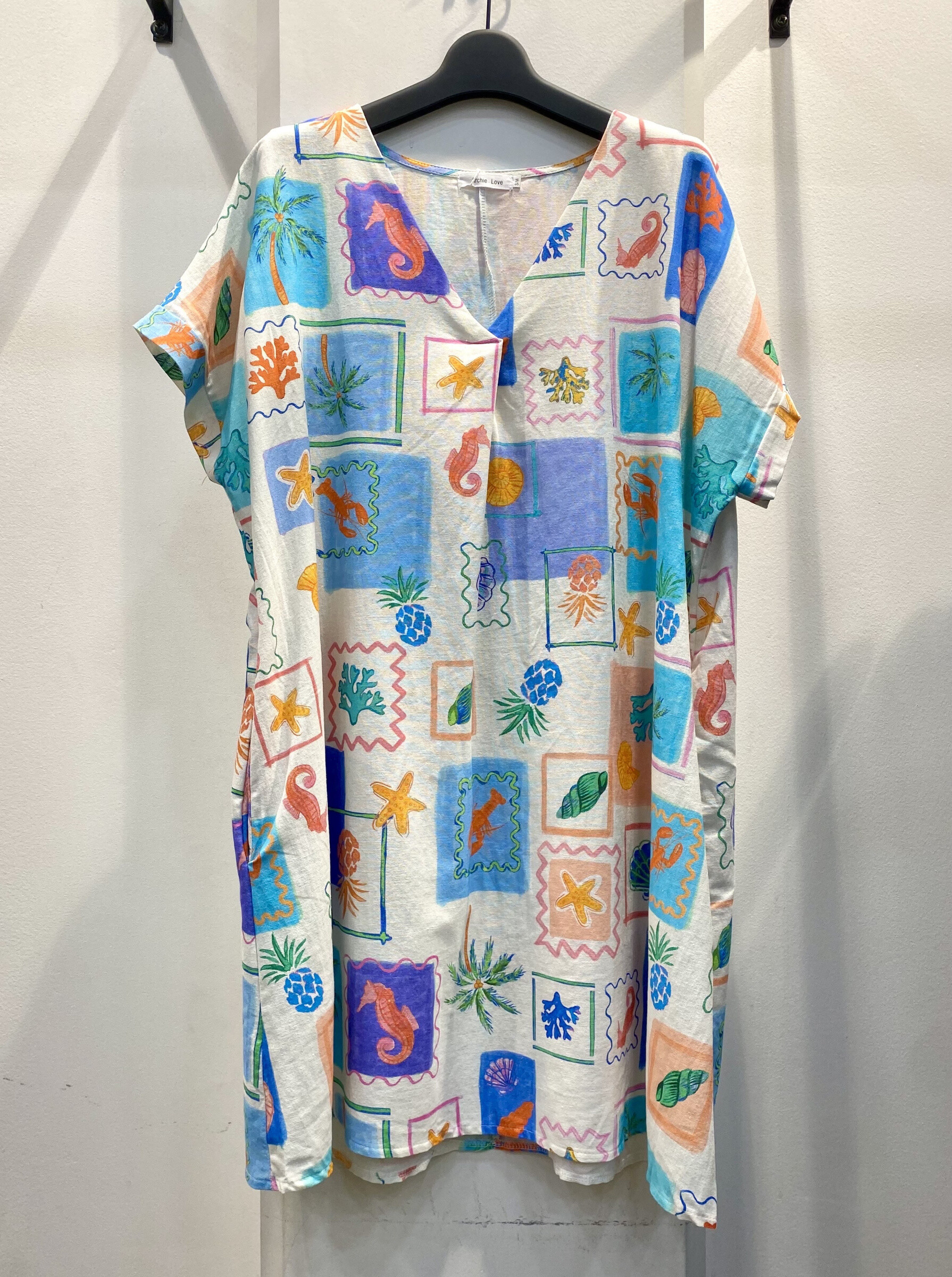 Wholesaler Archie Love - Large printed tunic