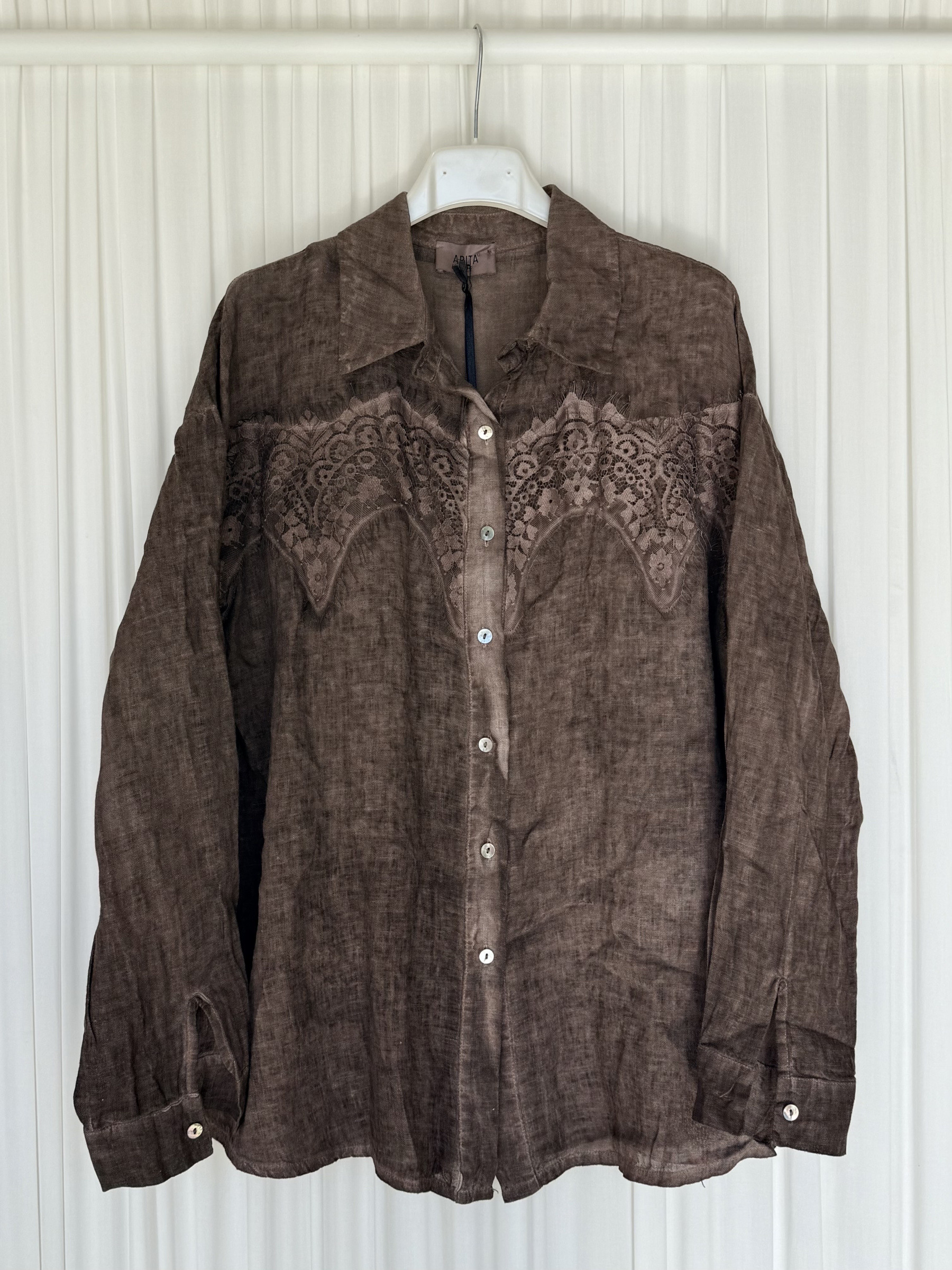 Wholesaler ARITA - Linen shirt with front lace