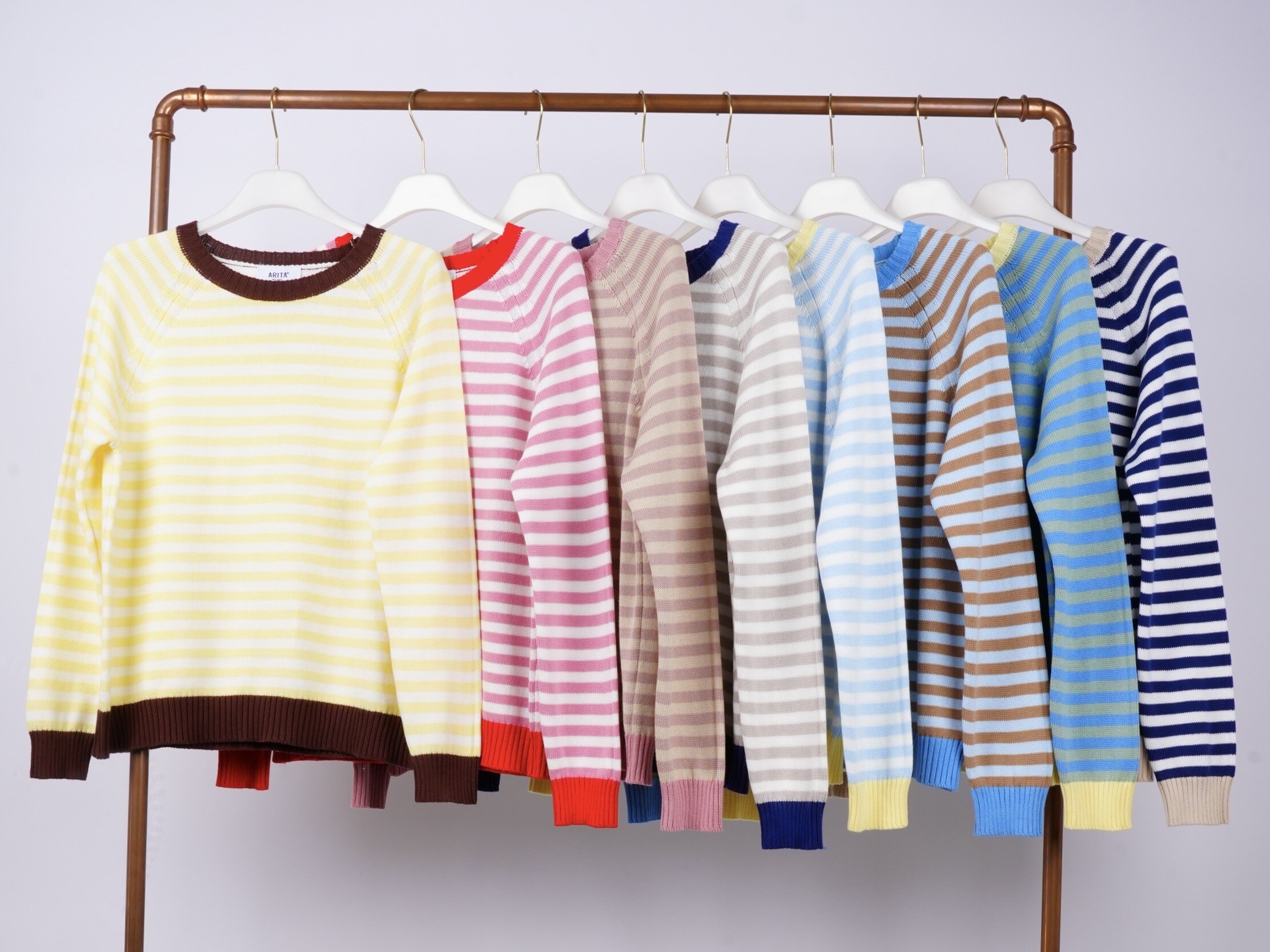 Grossista ARITA - Maglia a righe in cotone