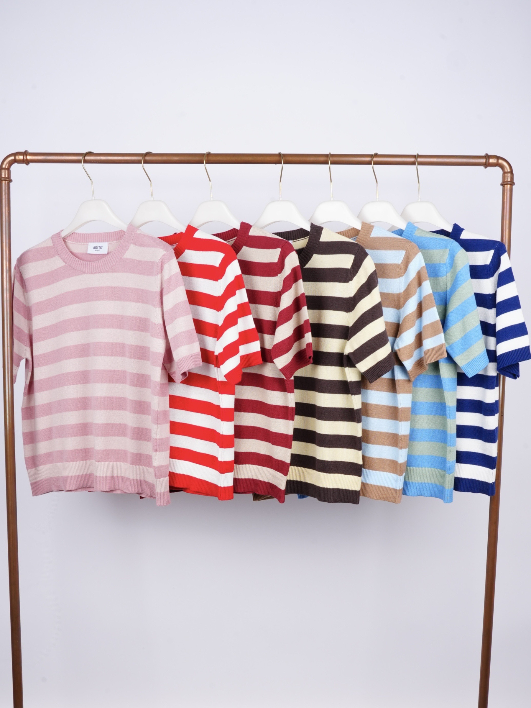 Grossista ARITA - T-shirt in maglia a righe