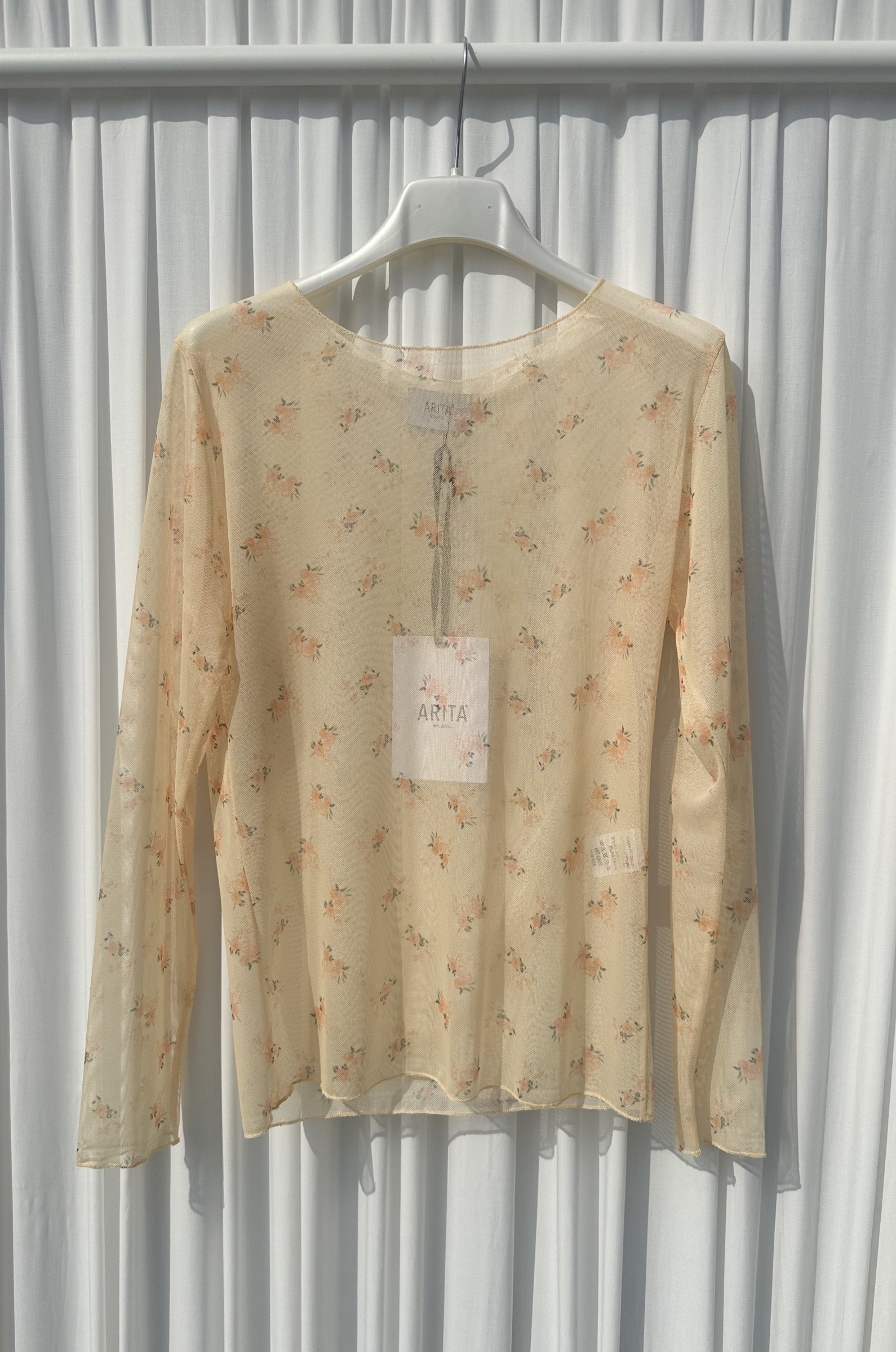 Wholesaler ARITA - Semi-transparent top with floral pattern