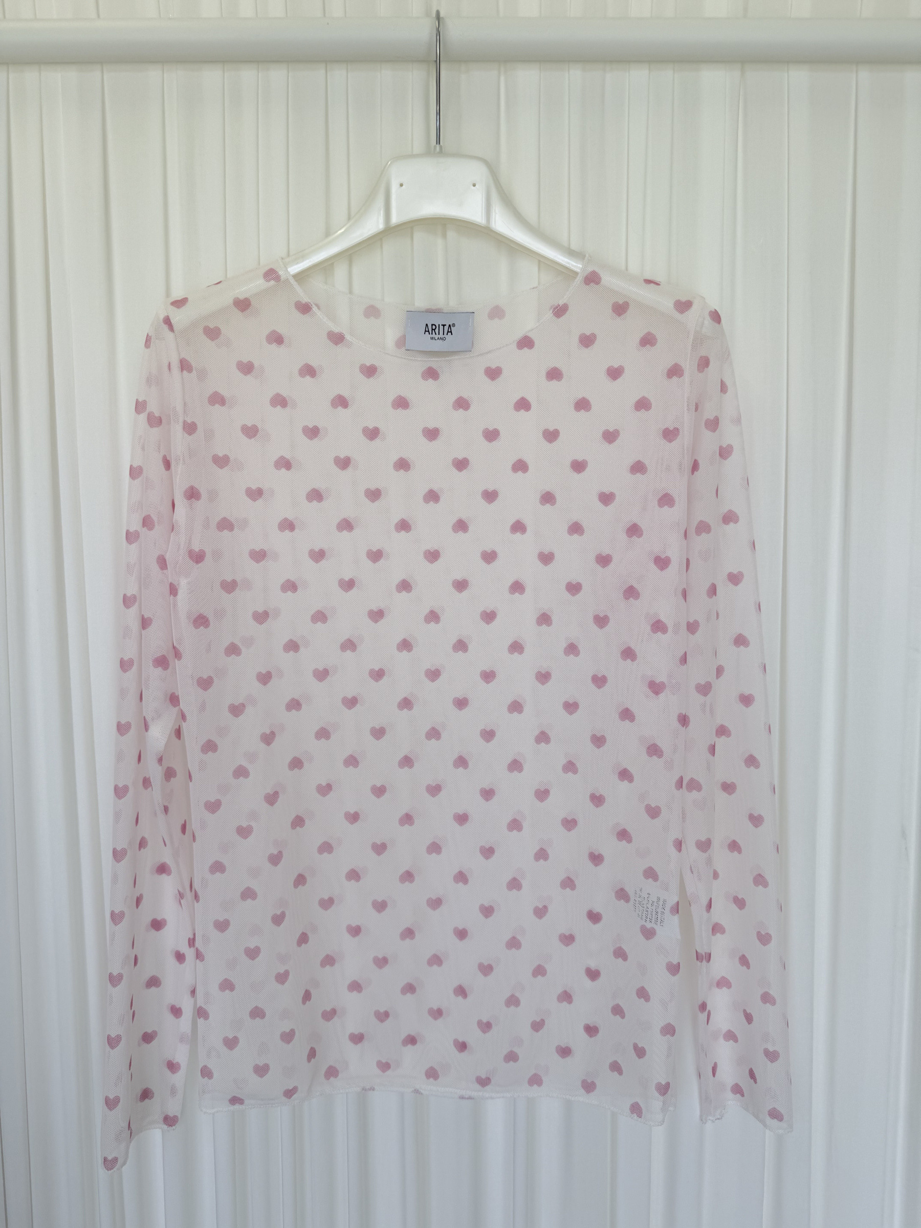 Wholesaler ARITA - Semi-transparent top with heart pattern